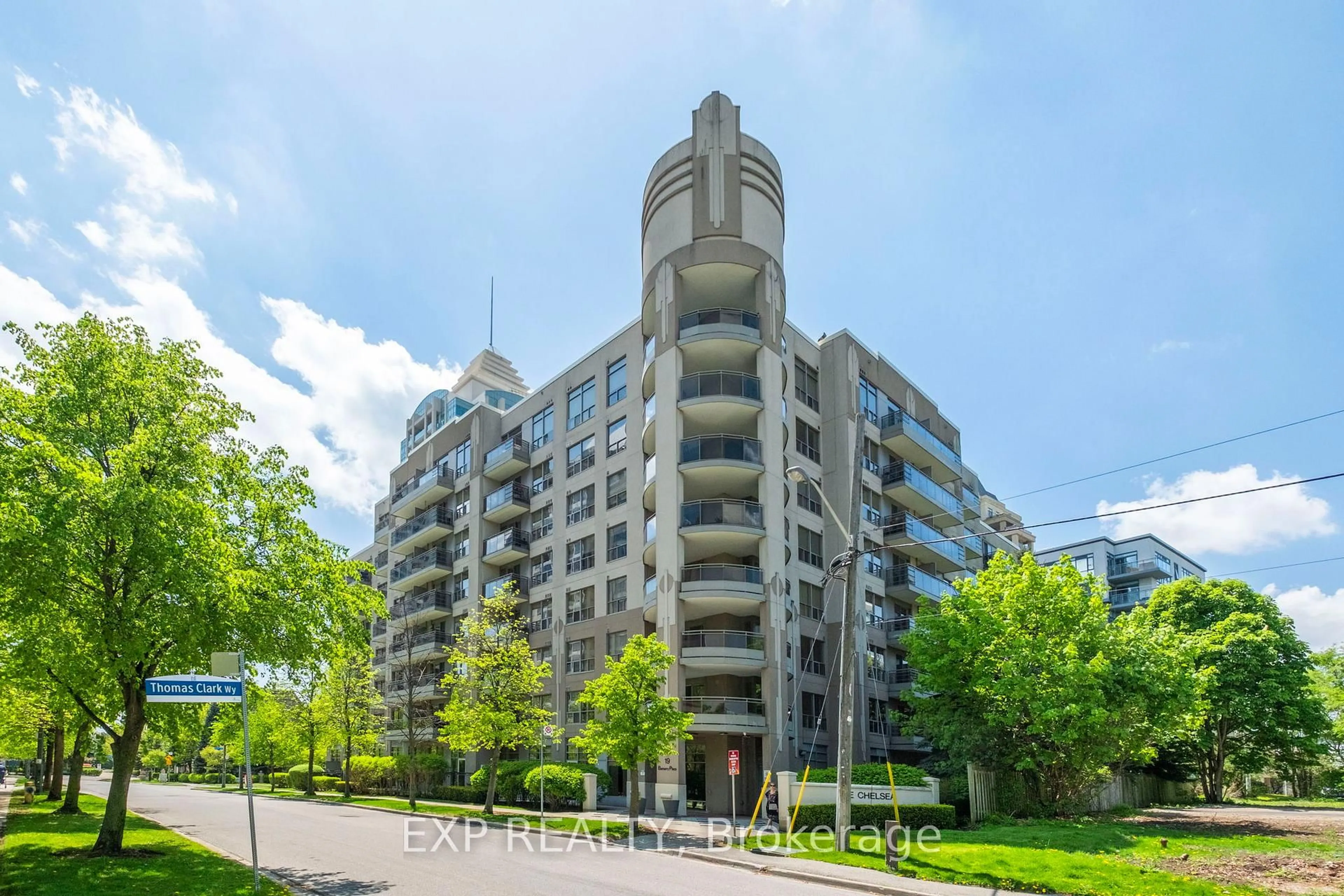 Unknown for 19 Barberry Pl #510, Toronto Ontario M2K 3E3