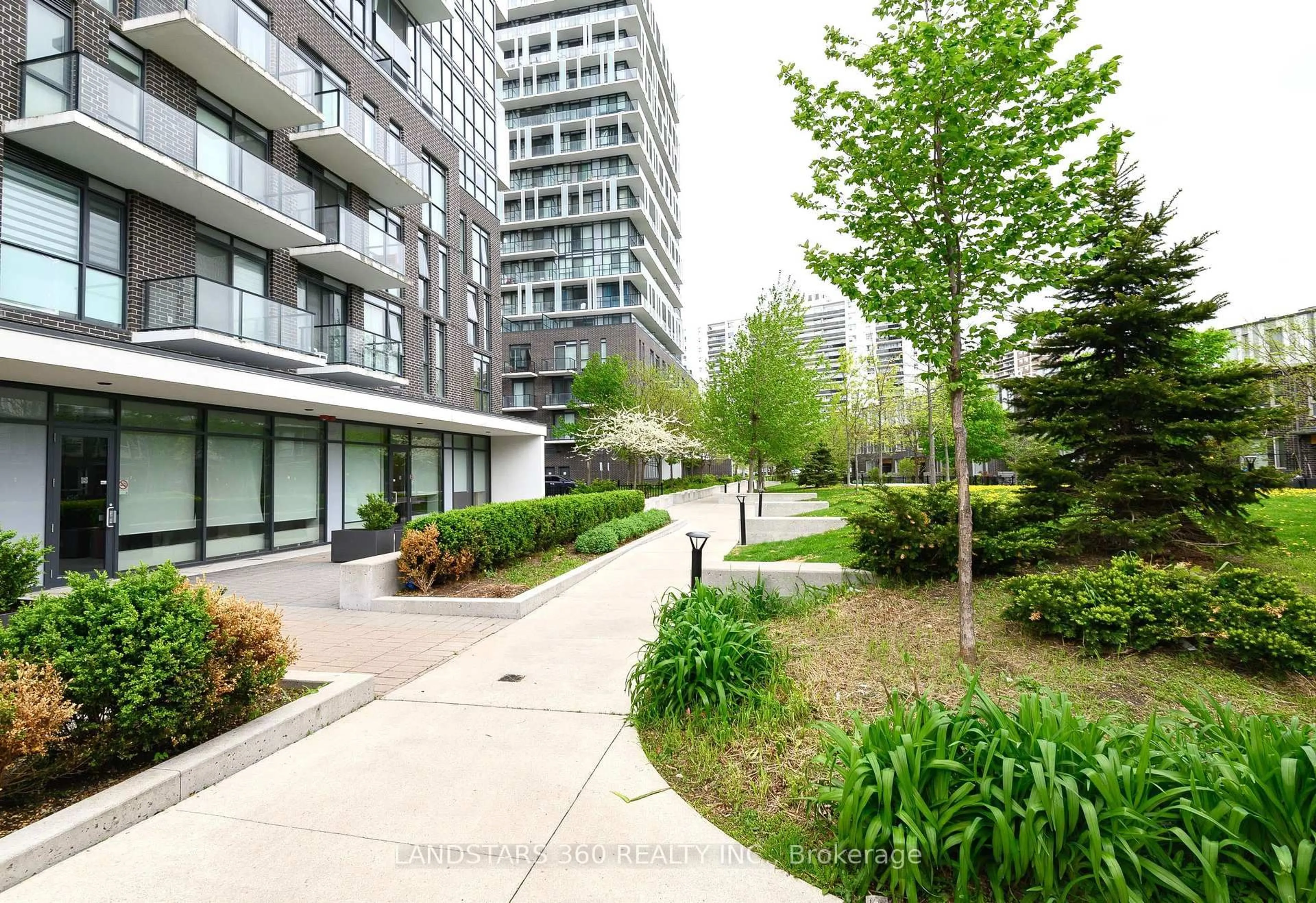 Patio, street for 150 Fairview Mall Dr #1005, Toronto Ontario M2J 4T1