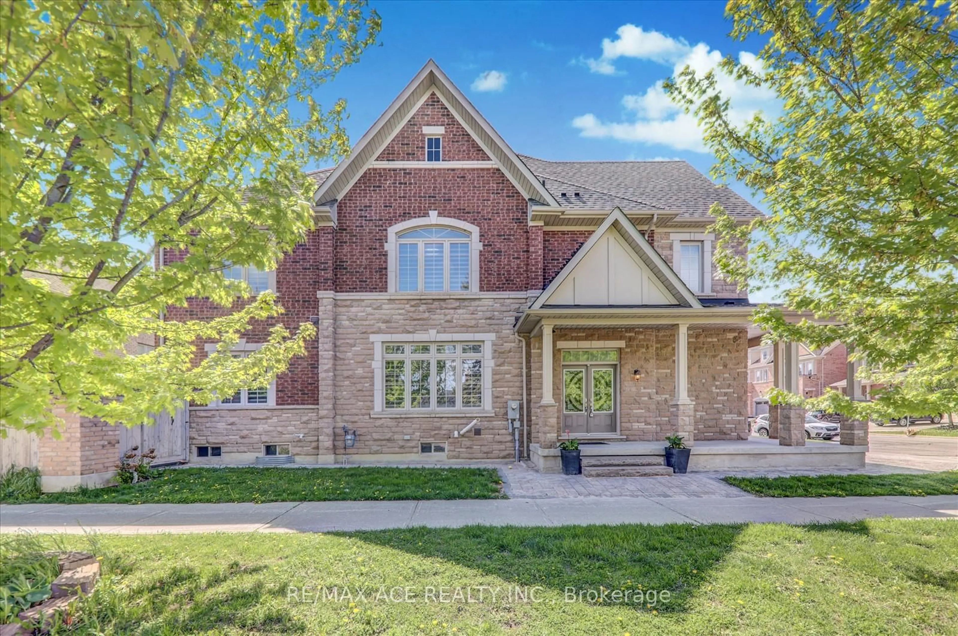 Home with brick exterior material, street for 1 Goldthread Terr, Toronto Ontario M3H 0B8