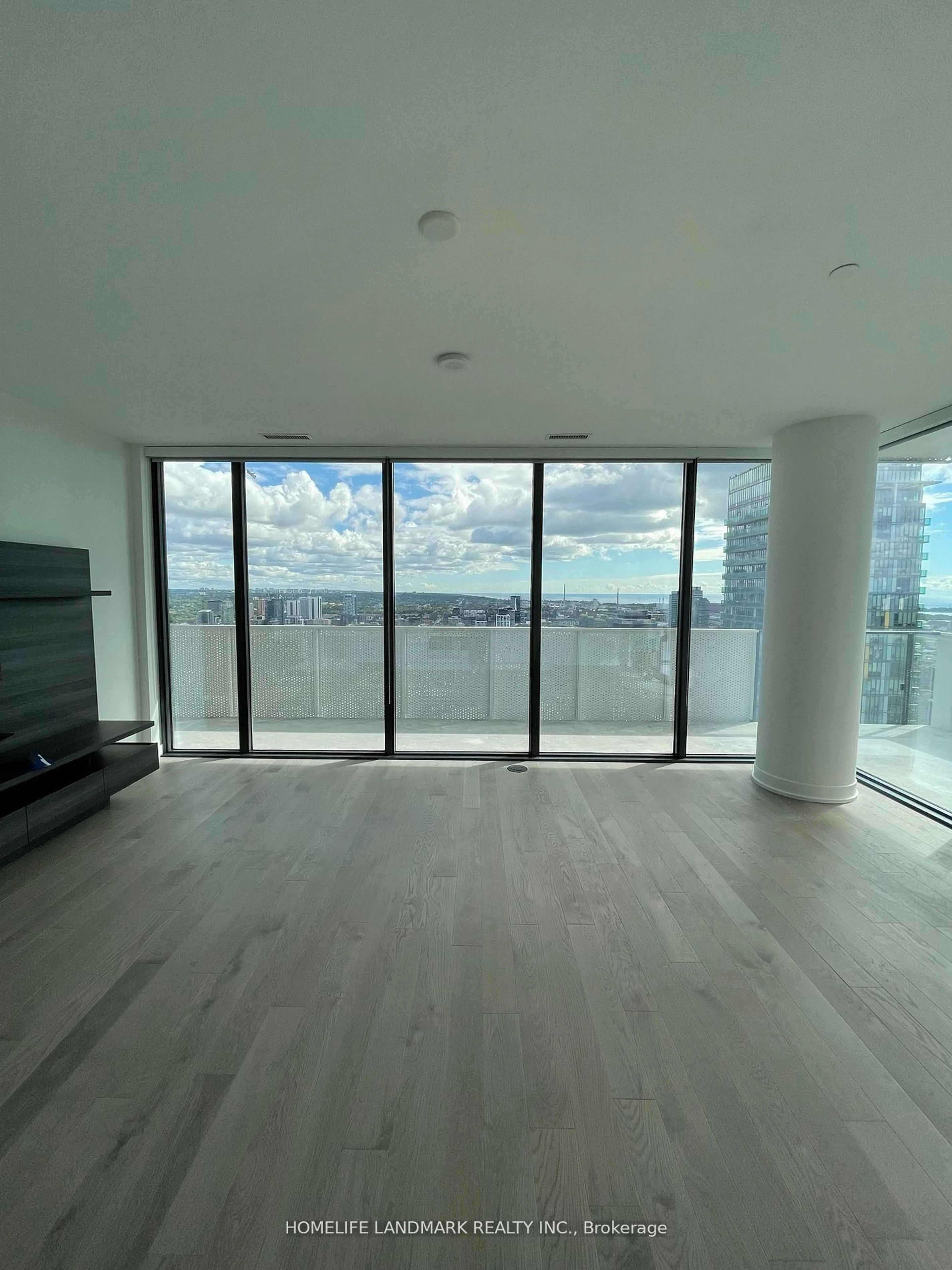A pic of a room for 20 Lombard St #3703, Toronto Ontario M5C 0A7