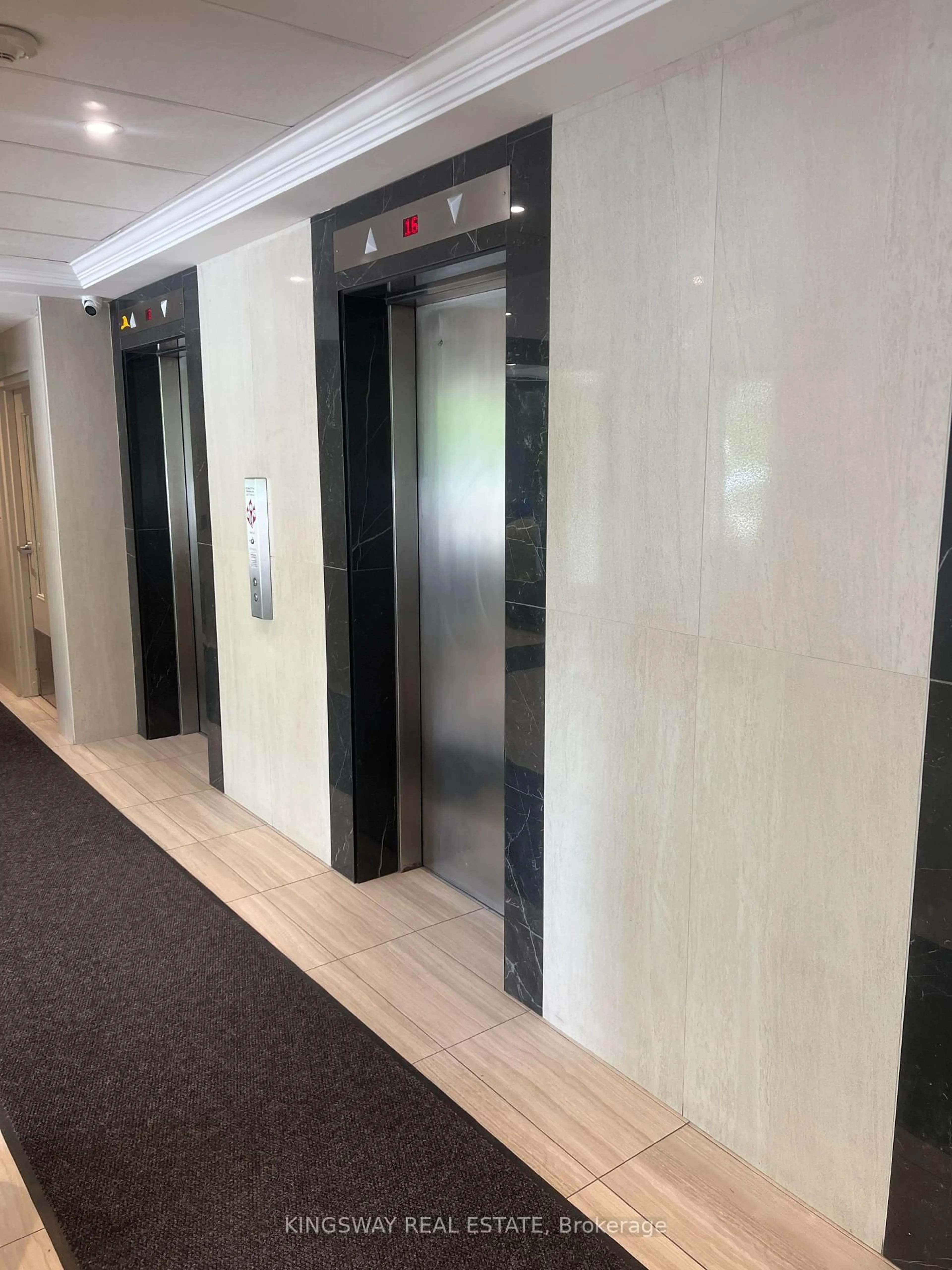 Indoor foyer for 715 Don Mills Rd #2408, Toronto Ontario M3C 1S5