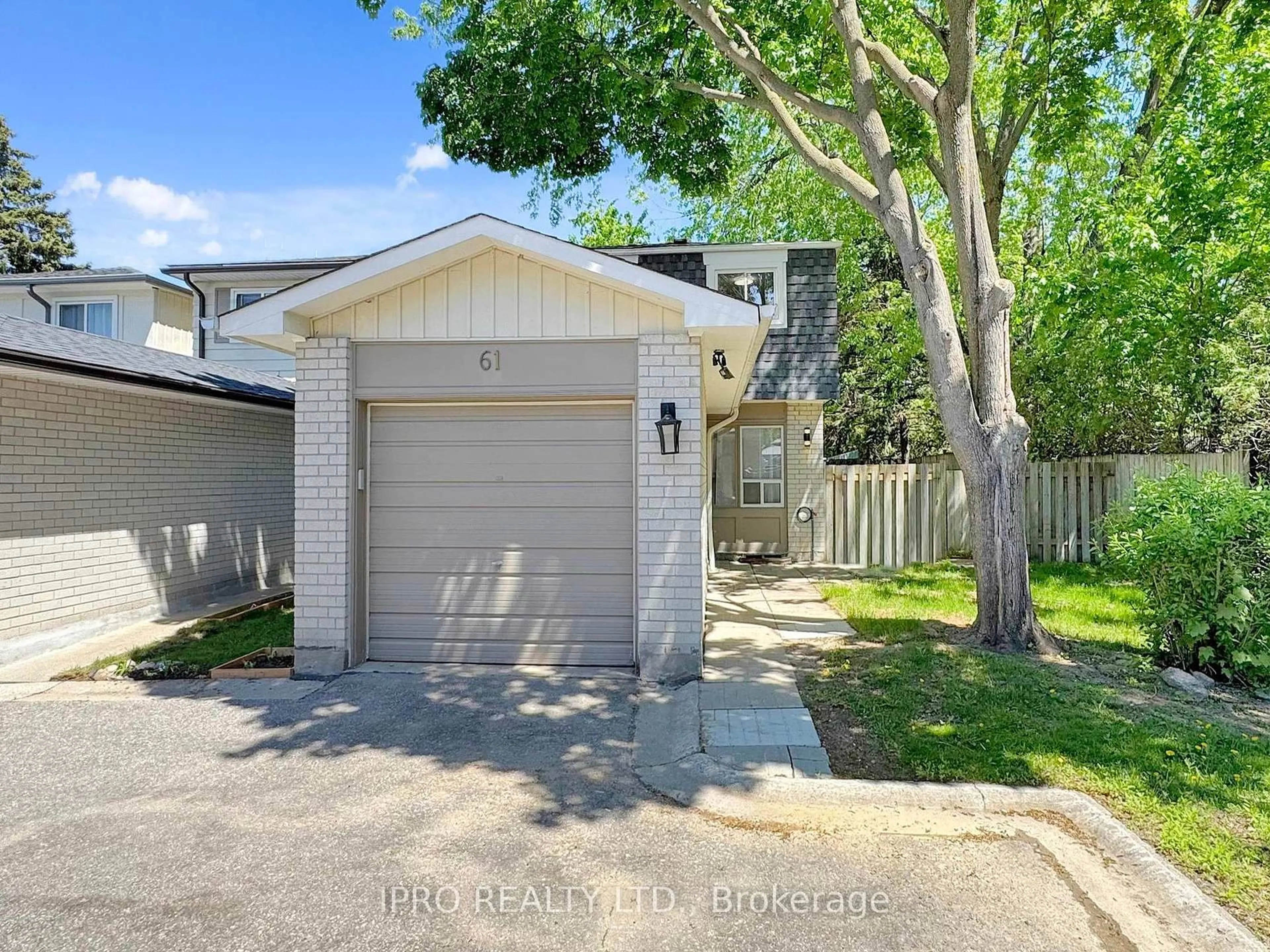 Unknown for 61 Plum Tree Way, Toronto Ontario M2R 3J1