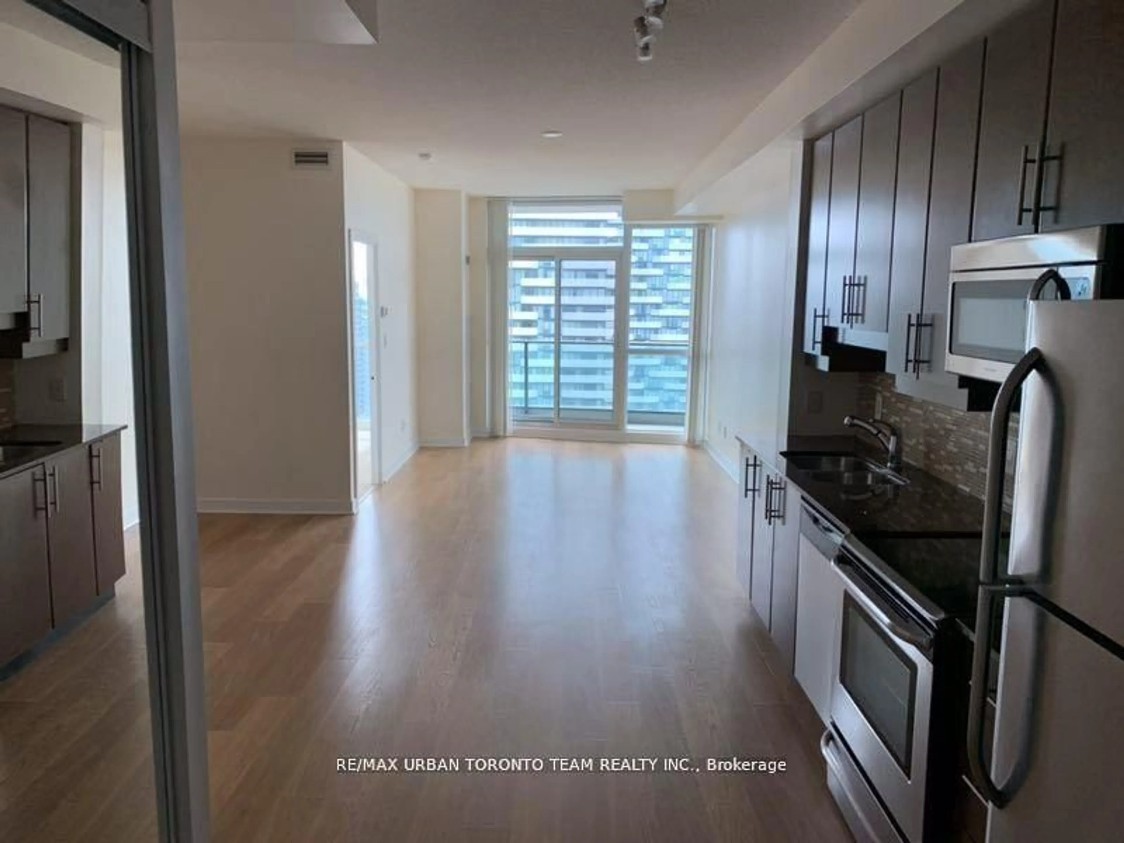 Standard kitchen, unknown for 33 Bay St #3901, Toronto Ontario M5J 2Z3