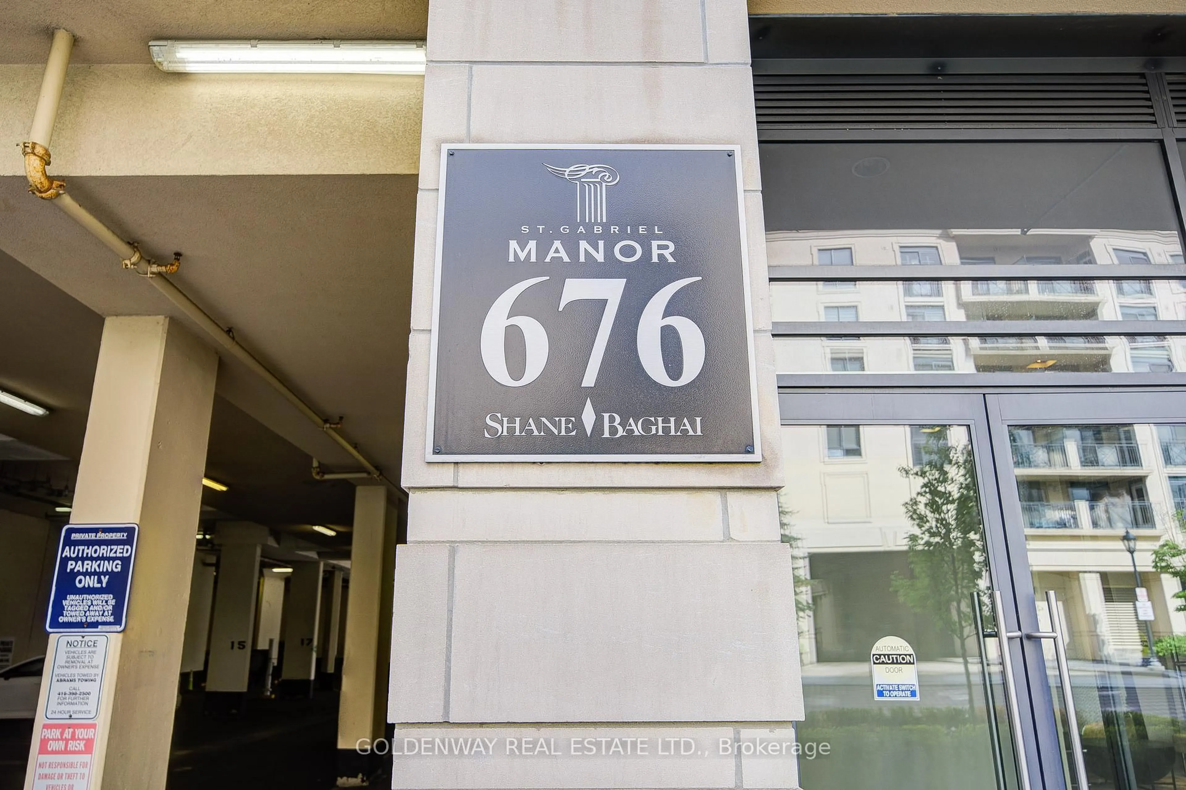Indoor foyer for 676 Sheppard Ave #613, Toronto Ontario M2K 1B7