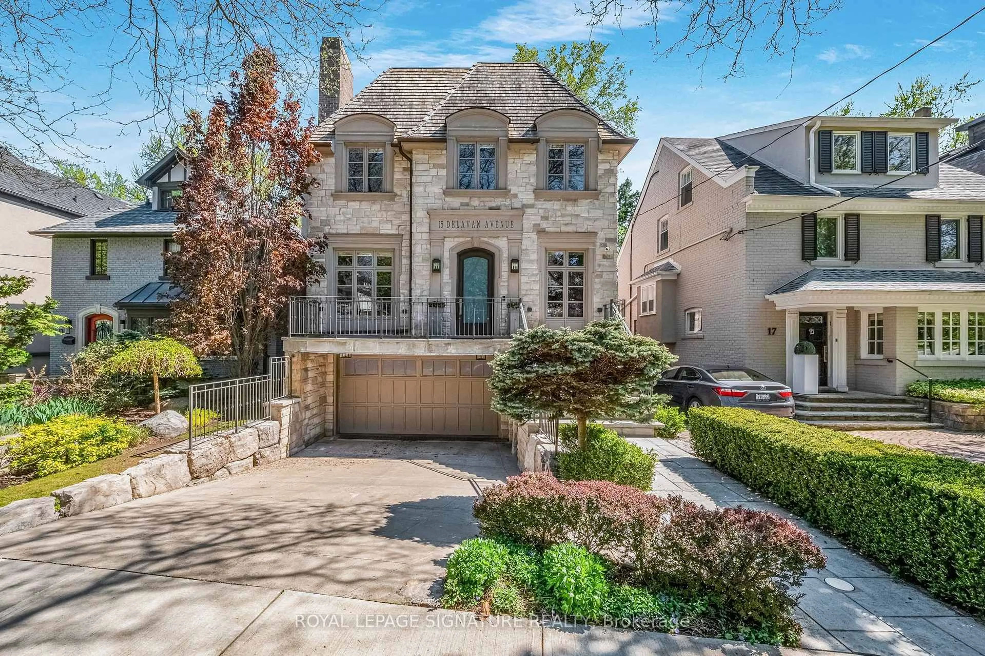 Home with brick exterior material, street for 15 Delavan Ave, Toronto Ontario M5P 1T2
