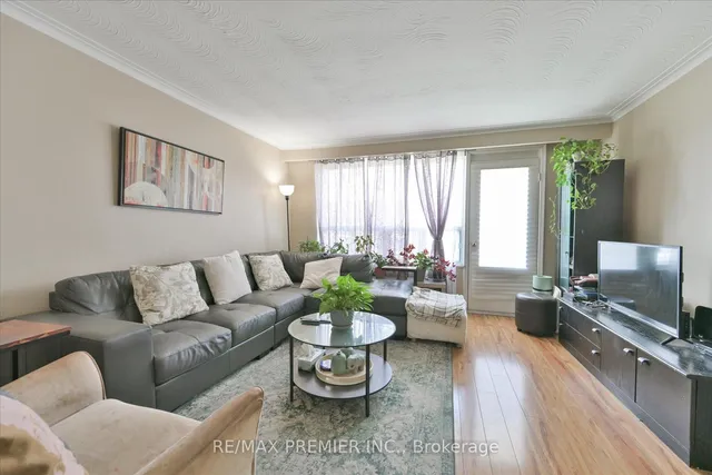 Additional image 14 of 3871 Bathurst St