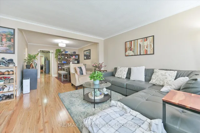 Additional image 12 of 3871 Bathurst St