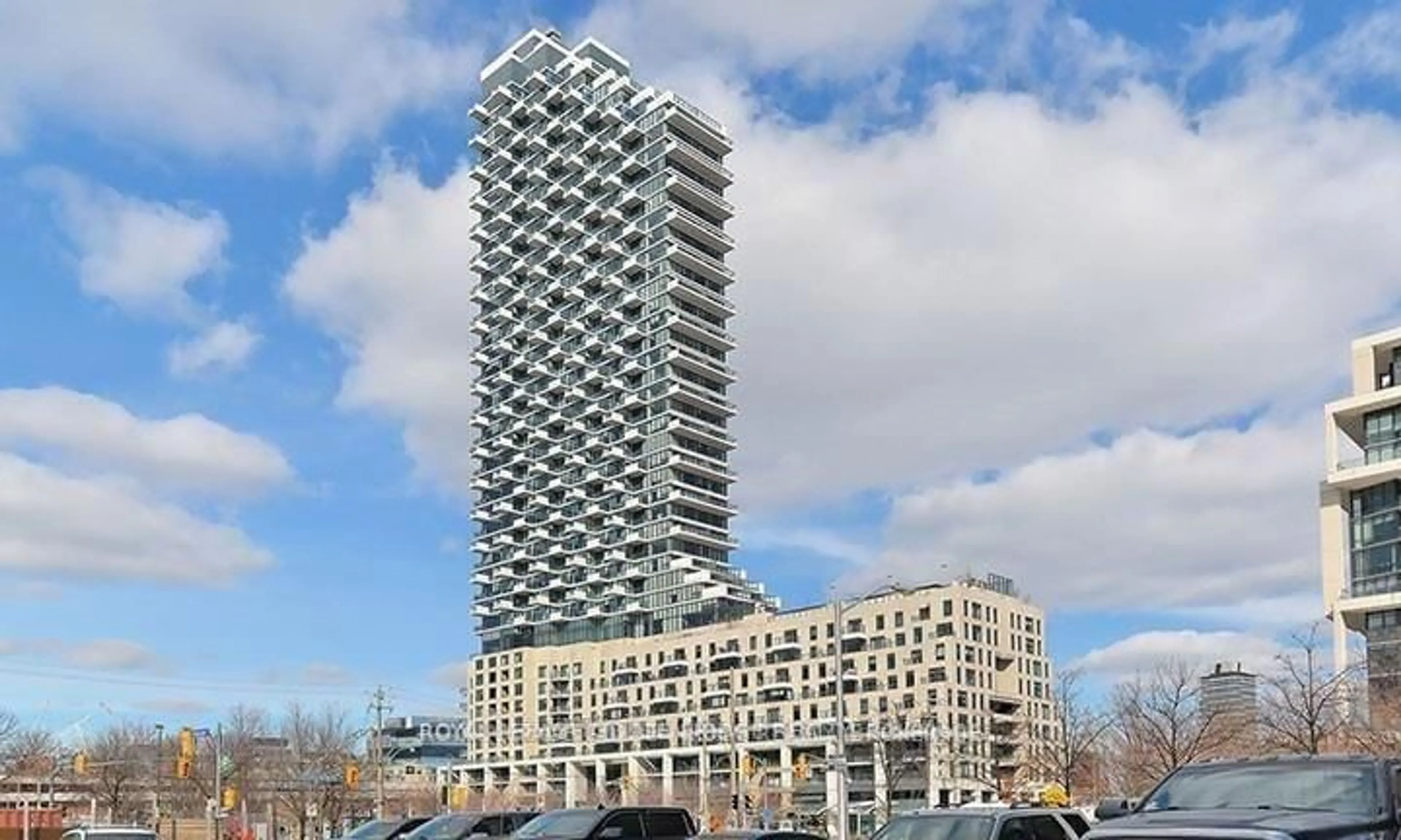 Indoor foyer for 16 Bonnycastle St #1106, Toronto Ontario M5A 0C9