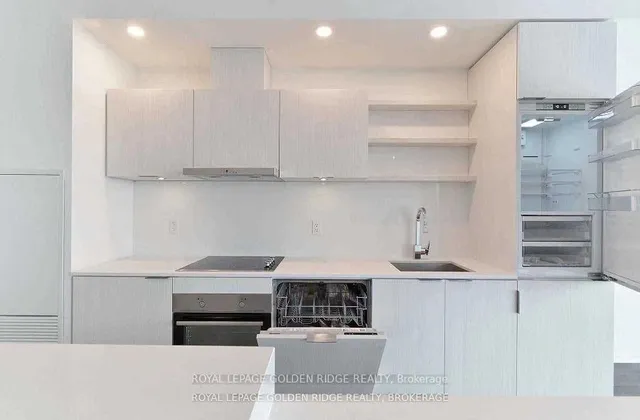 Additional property image - 16 Bonnycastle St Unit 1106
