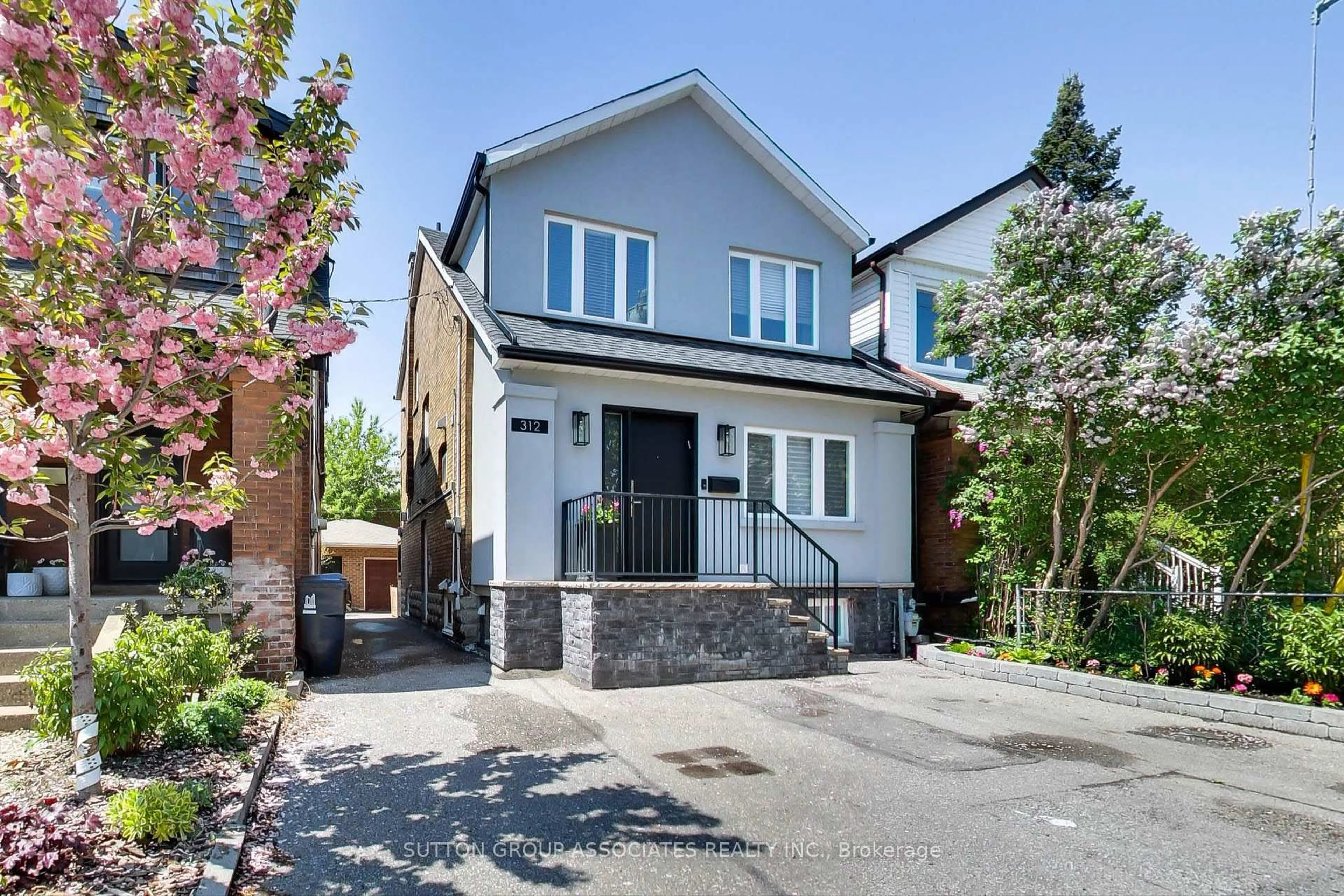 Home with brick exterior material, street for 312 Glenholme Ave, Toronto Ontario M6E 3C8