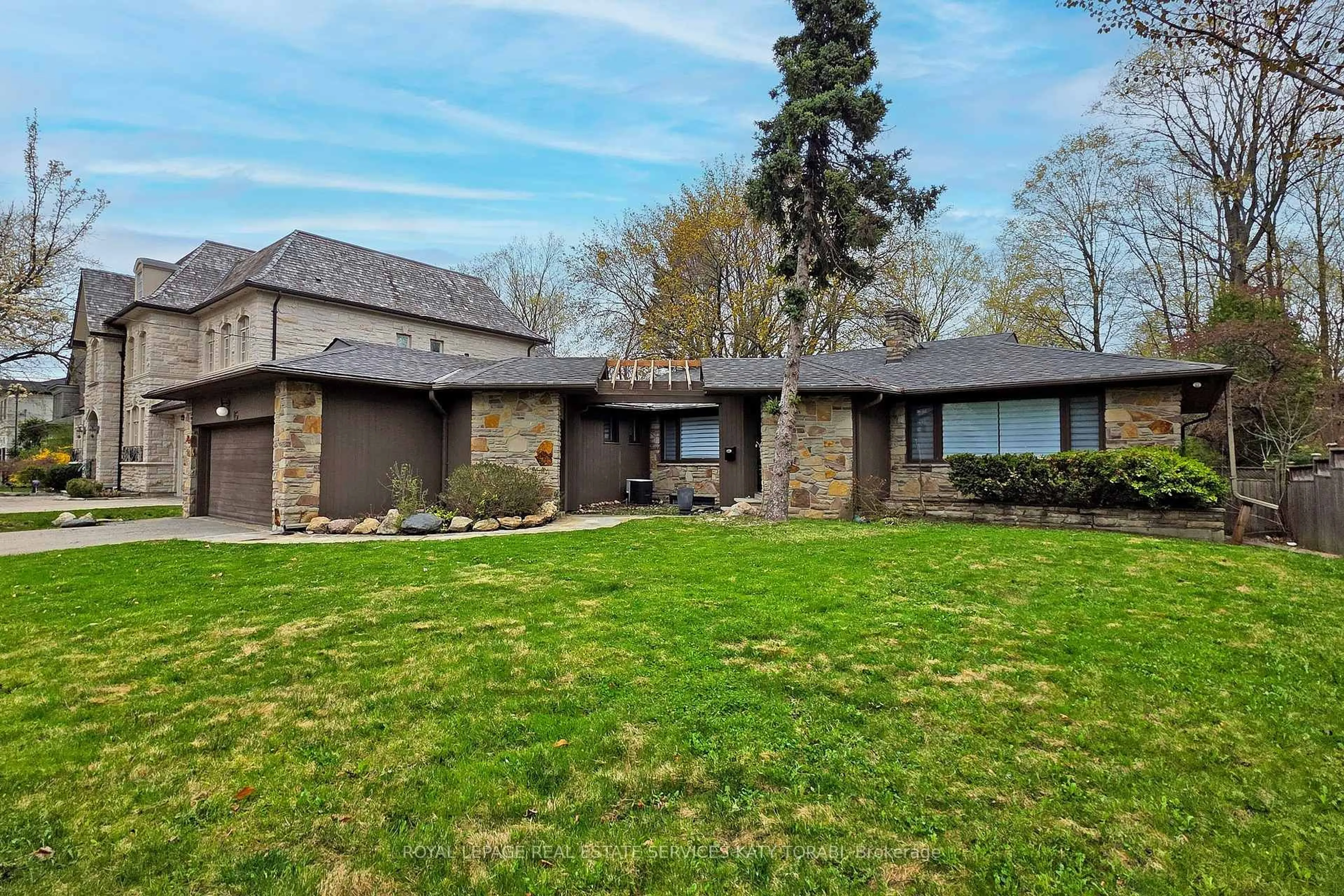 Home with brick exterior material, street for 15 Farrington Dr, Toronto Ontario M2L 2B4