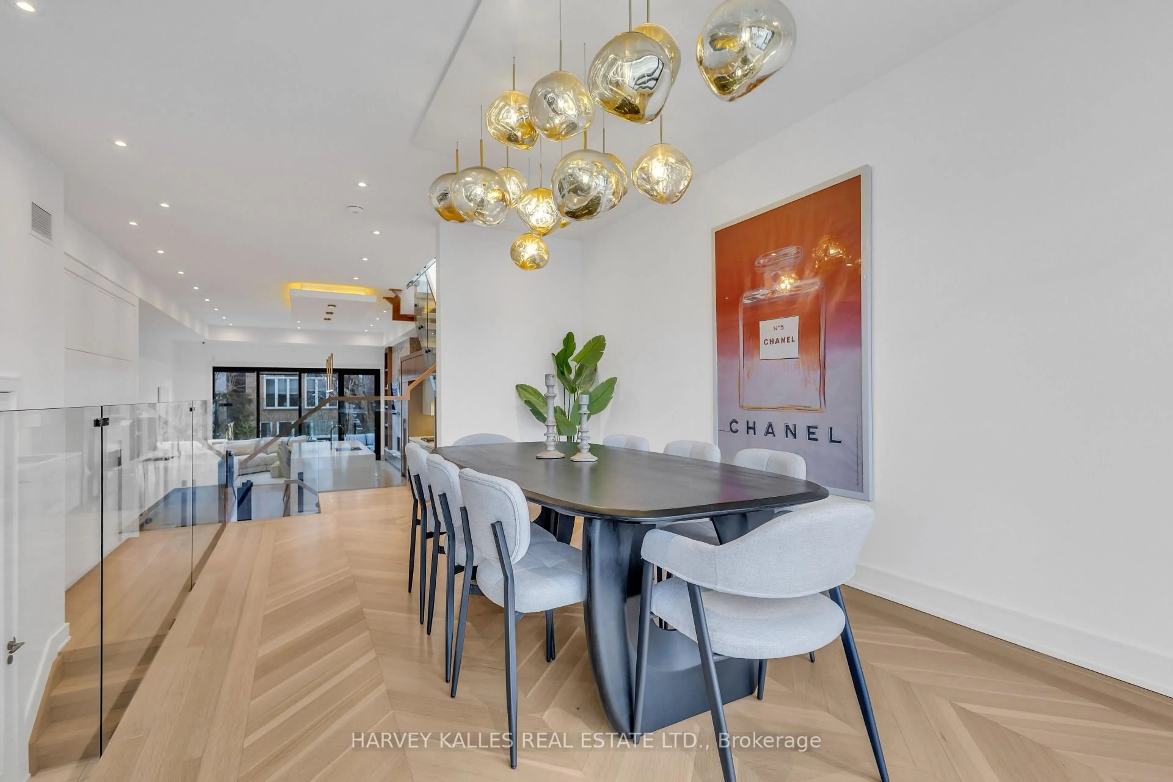 Dining room, unknown for 245 Brookdale Ave, Toronto Ontario M5M 1P6