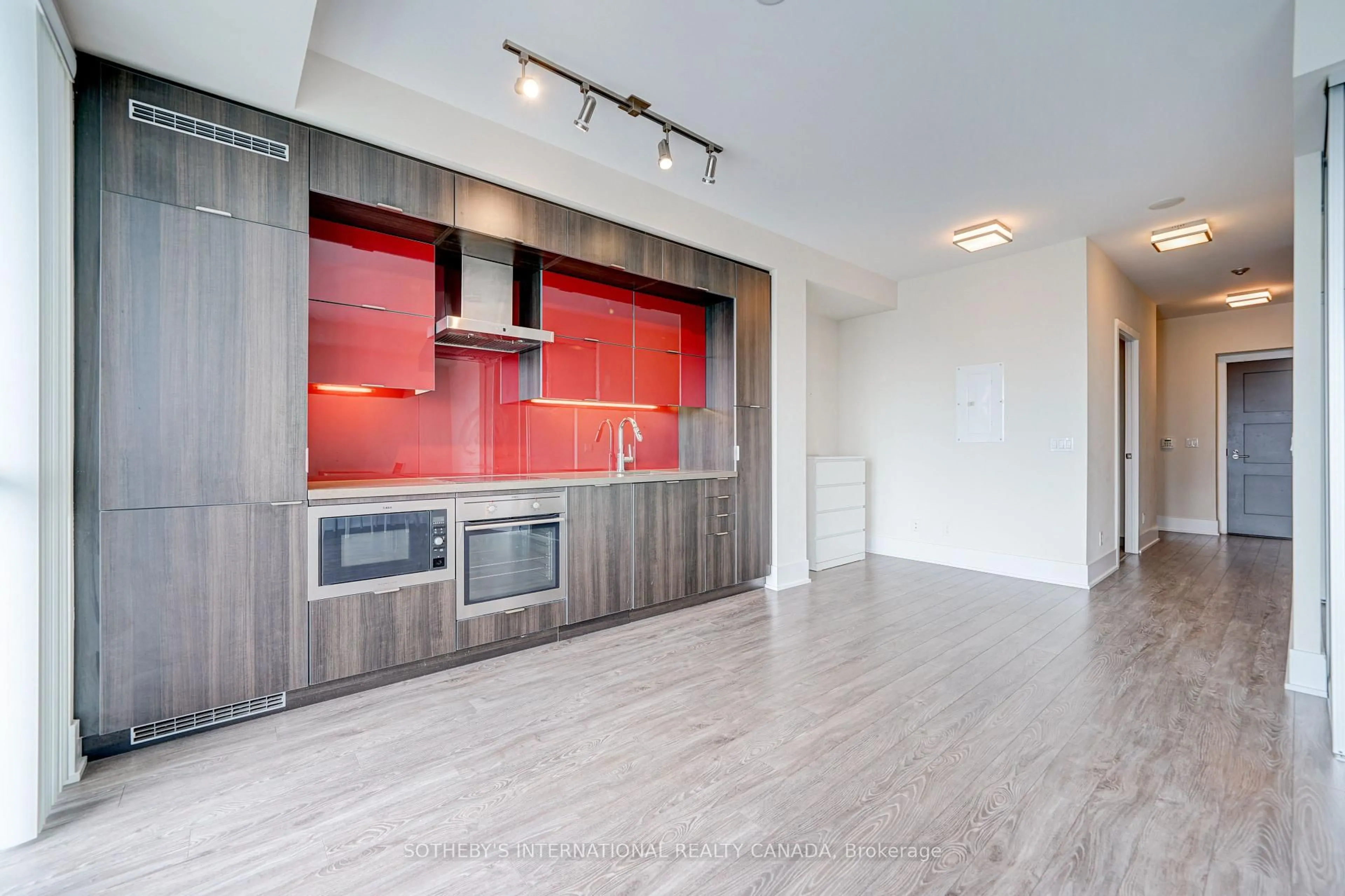 Open concept kitchen, unknown for 300 Front St #3703, Toronto Ontario M5V 0E9