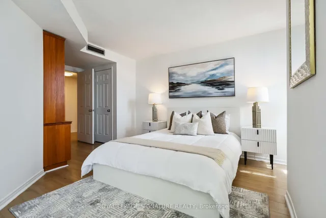 Additional property image - 160 Frederick St Unit 703