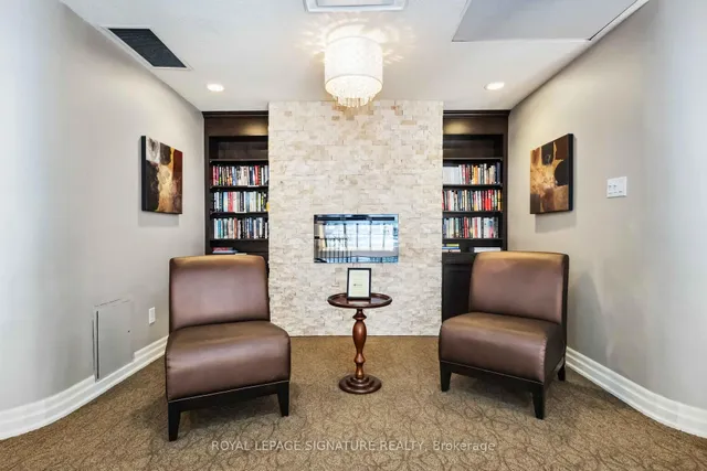 Additional property image - 160 Frederick St Unit 703