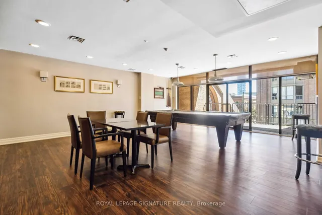 Additional property image - 160 Frederick St Unit 703
