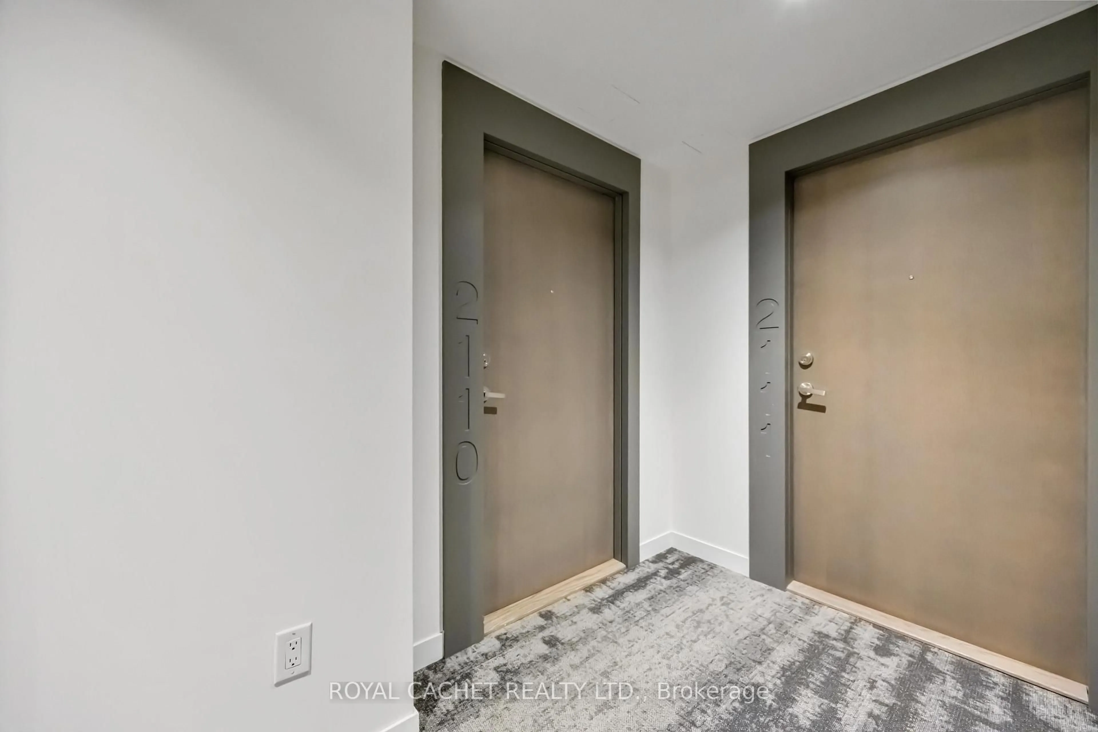 Indoor entryway for 15 Lower Jarvis St #2110, Toronto Ontario M5E 0C4