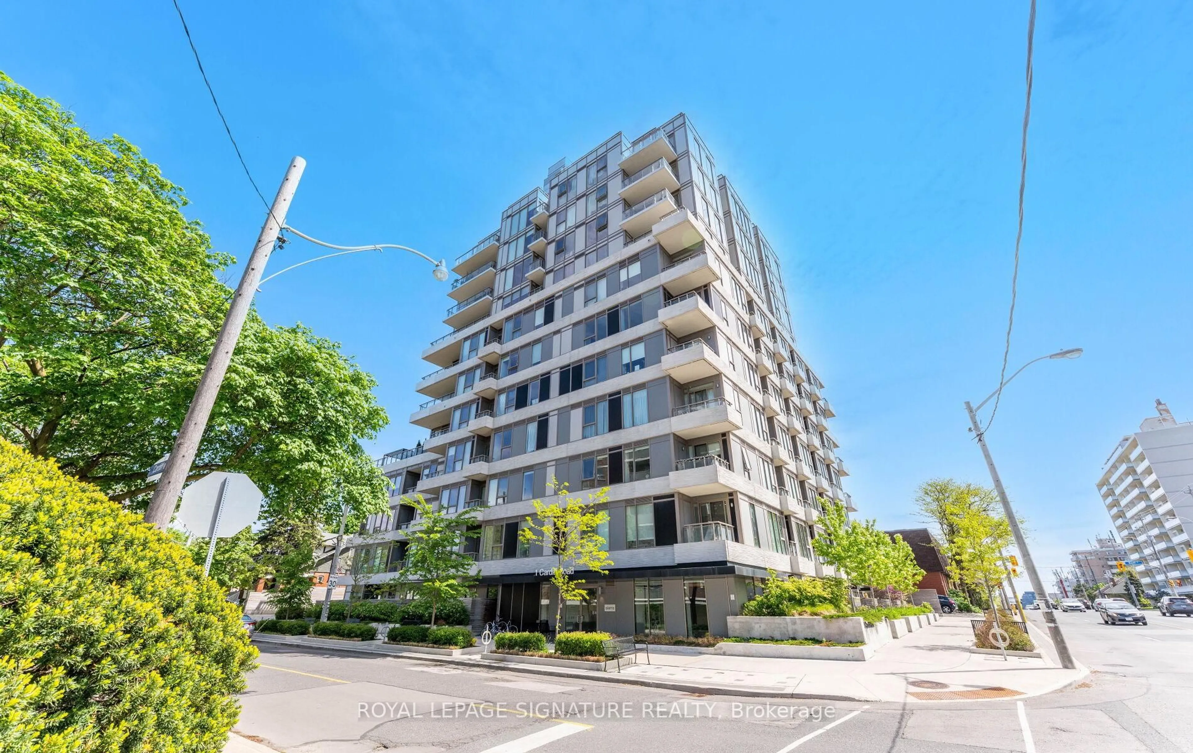 Unknown for 1 Cardiff Rd #408, Toronto Ontario M4P 0G2