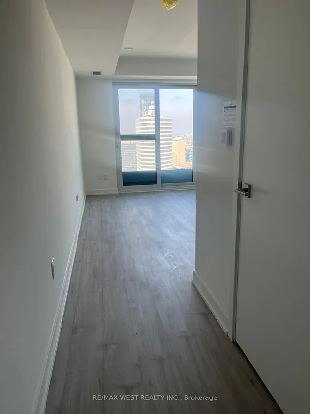 Additional property image - 252 Church St Unit 3802