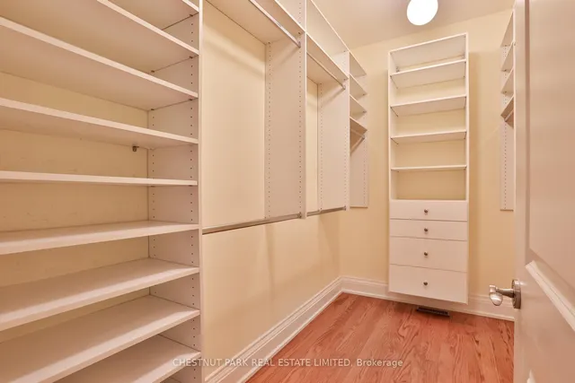 Additional property image - 75 Boulton Dr