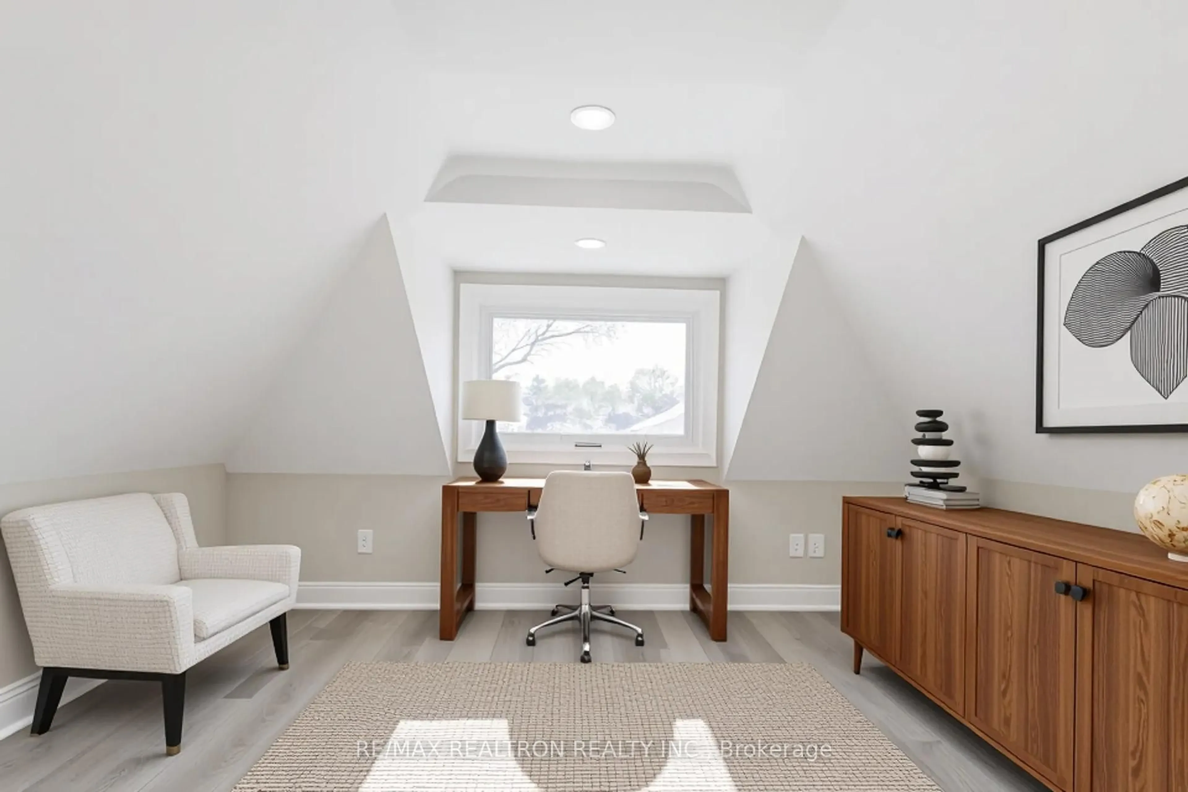 A pic of a room for 9 Blandford St, Toronto Ontario M6E 3A6
