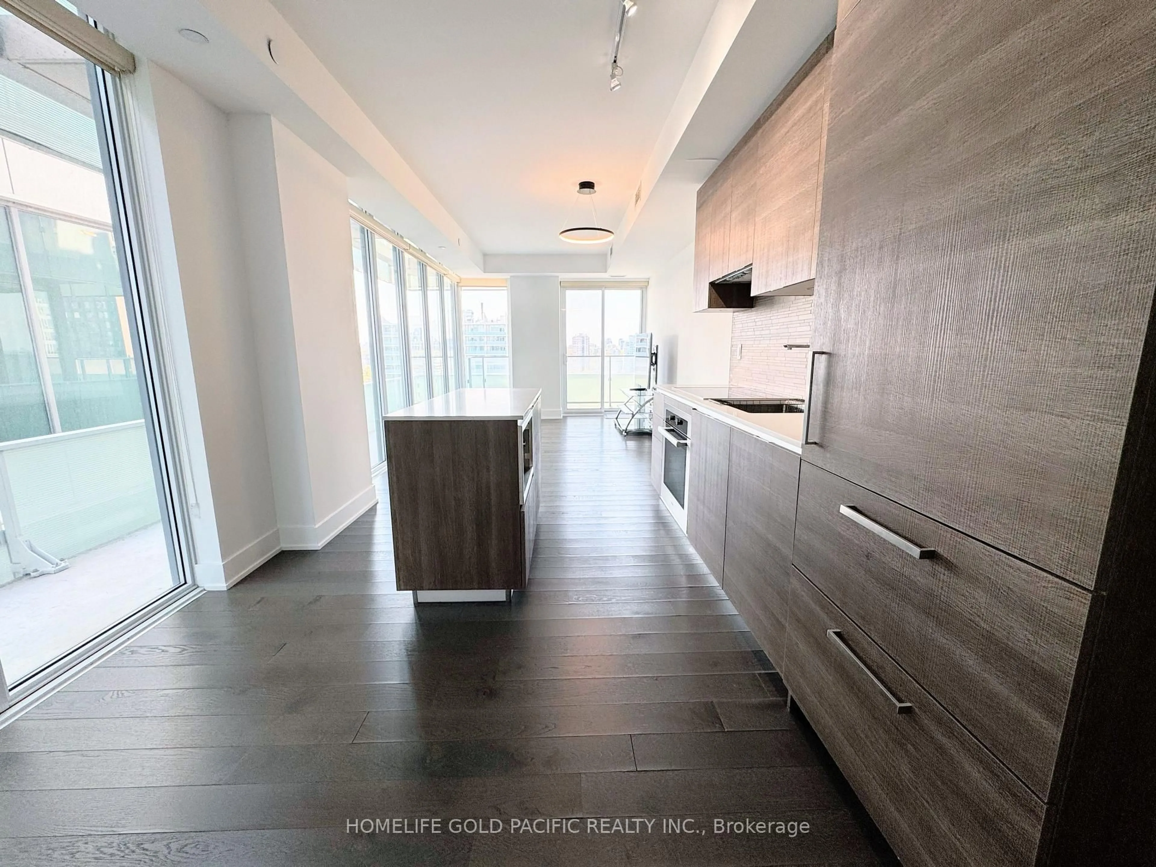 Open concept kitchen, unknown for 200 Bloor St #1709, Toronto Ontario M5S 1T8