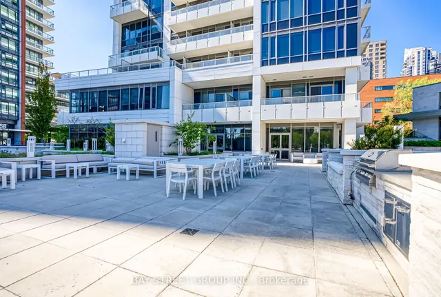 Primary image of 75 Canterbury Pl Unit 1507
