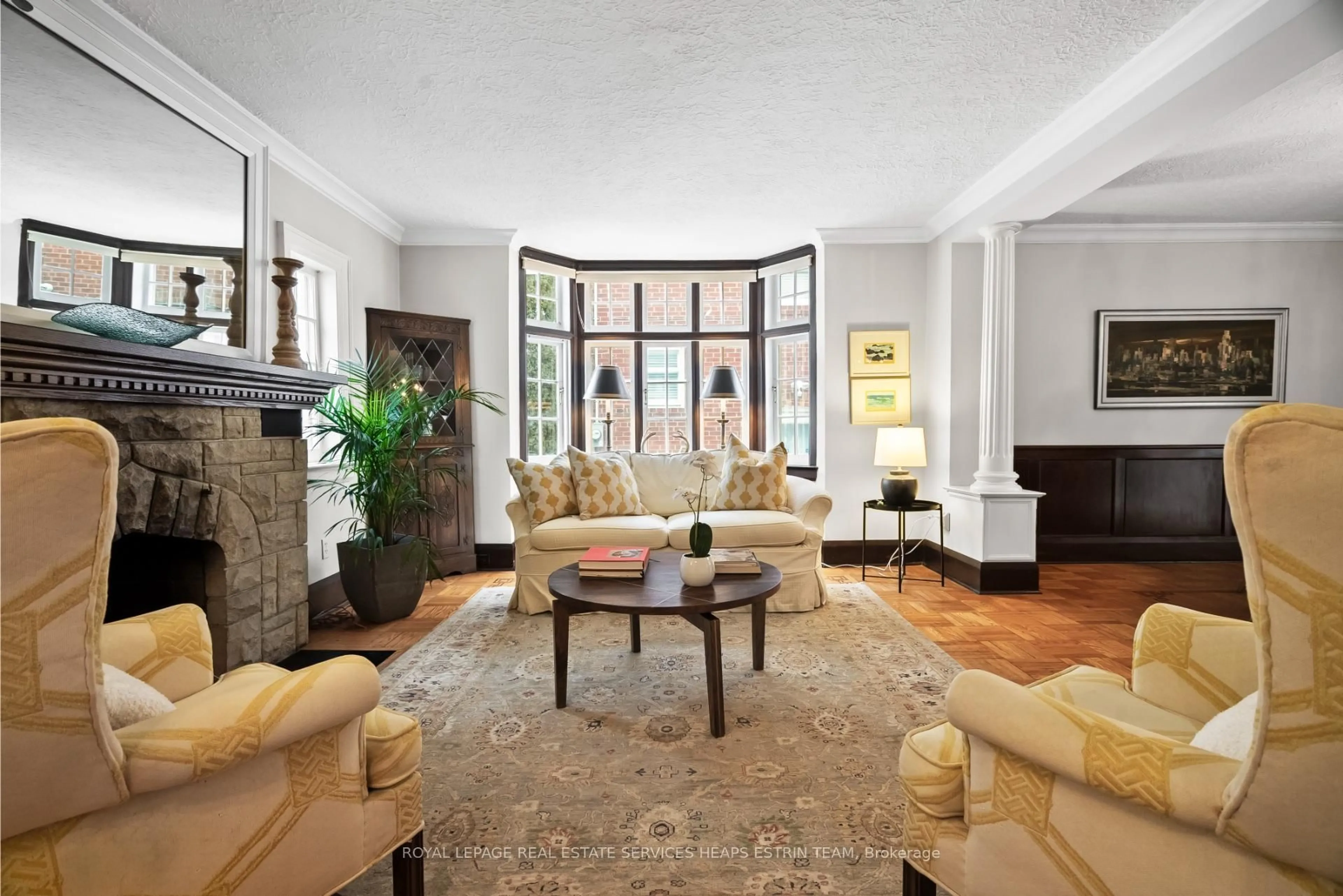 Unknown for 241 Chaplin Cres, Toronto Ontario M5P 1B1