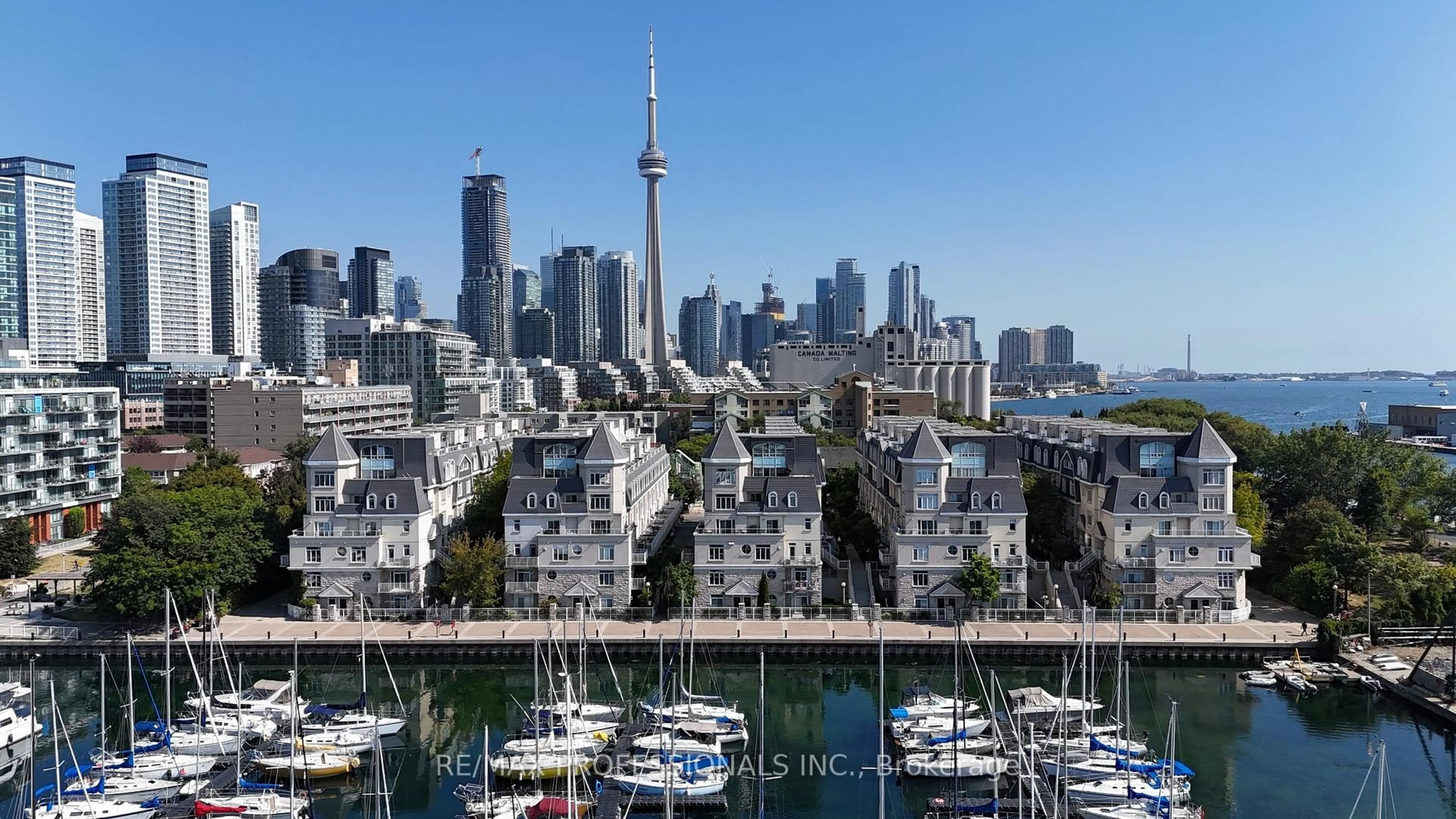 Unknown for 32 Stadium Rd #323, Toronto Ontario M5V 3P4