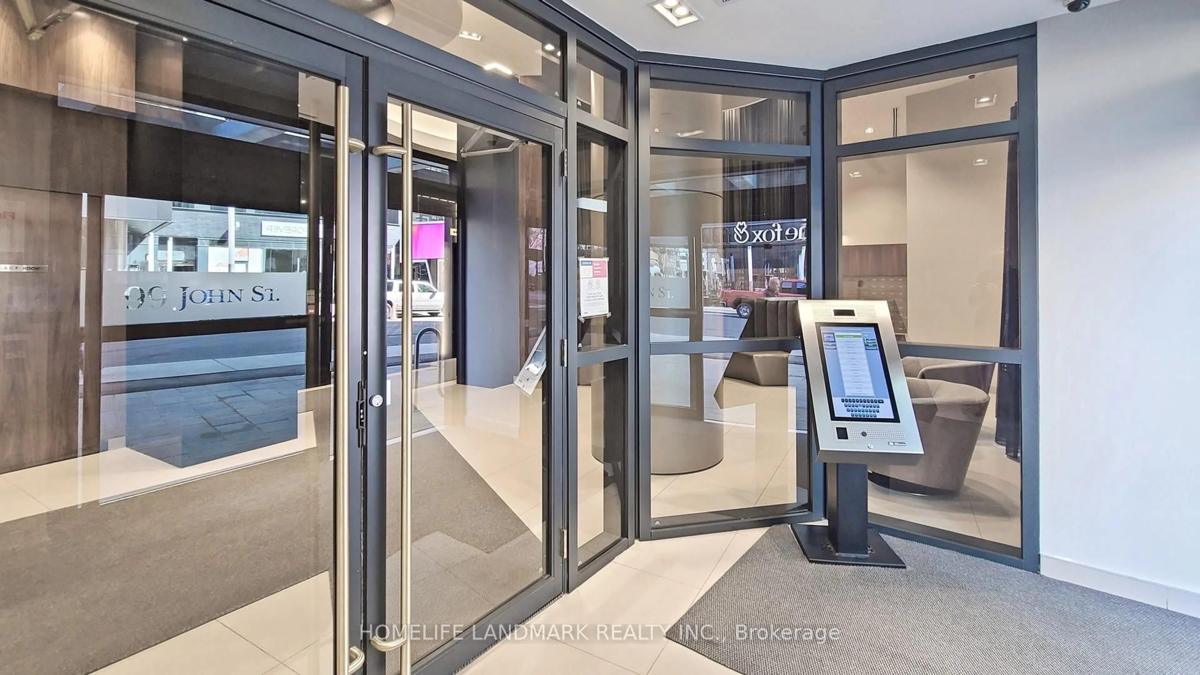 Indoor foyer for 99 John St #2306, Toronto Ontario M5V 0S6