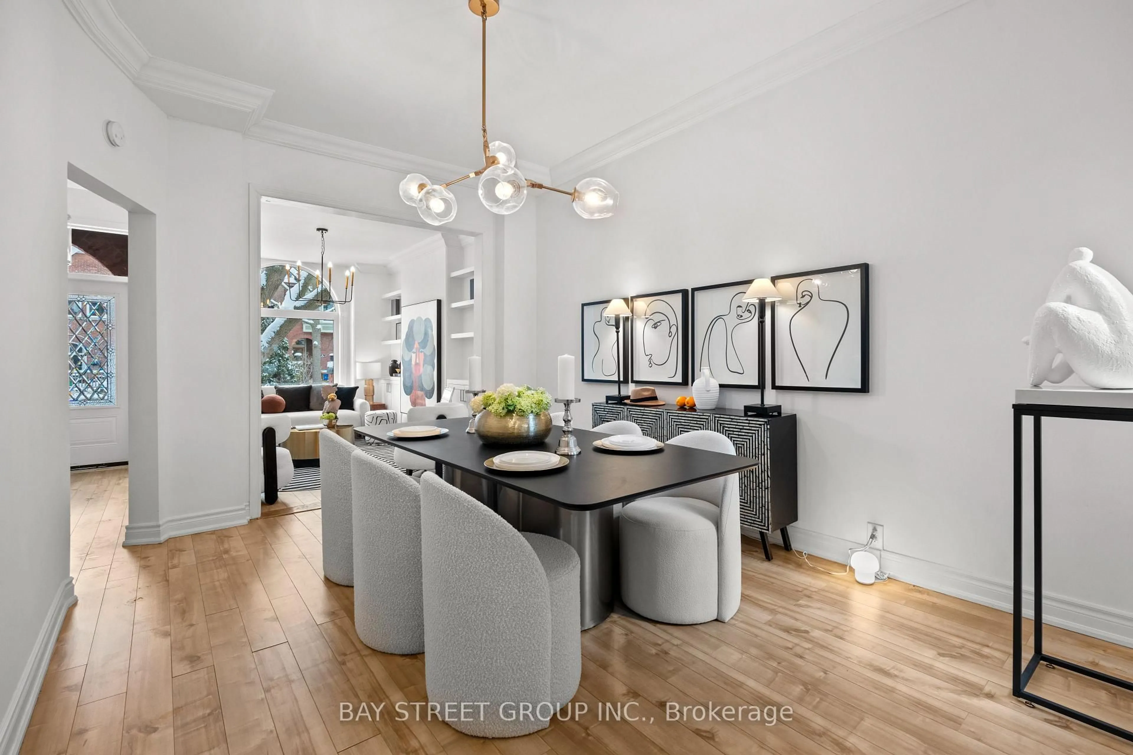 Open concept kitchen, unknown for 165 Howland Ave, Toronto Ontario M5R 3B7