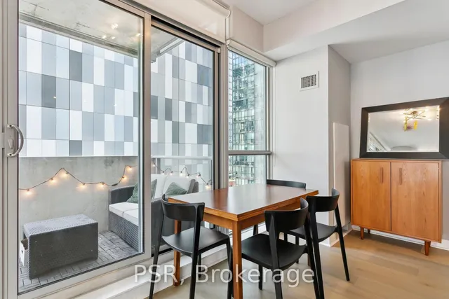 Additional property image - 375 King St Unit 1207