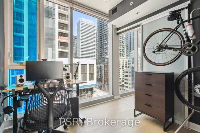 Additional property image - 375 King St Unit 1207