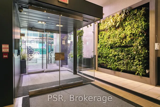 Additional property image - 375 King St Unit 1207