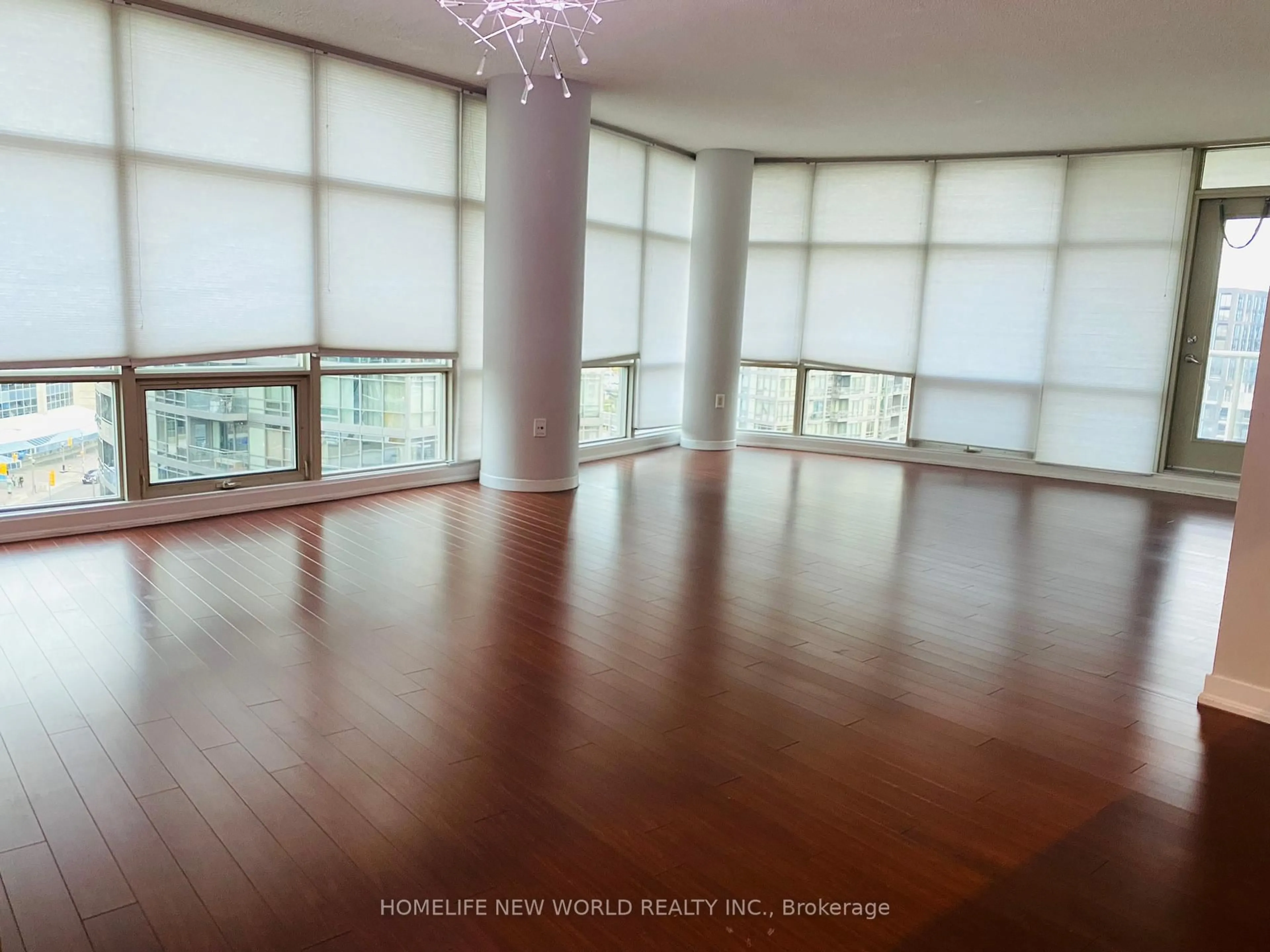 A pic of a room for 10 Navy Wharf Crt #1009, Toronto Ontario M5V 3V2