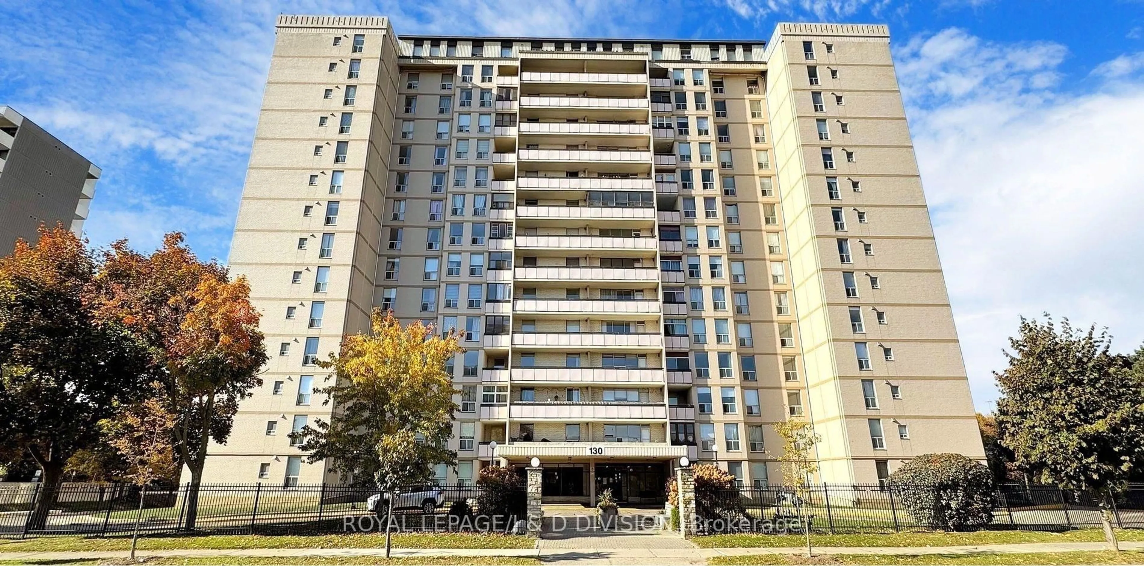 Unknown for 130 Neptune Dr #1510, Toronto Ontario M6A 1X5