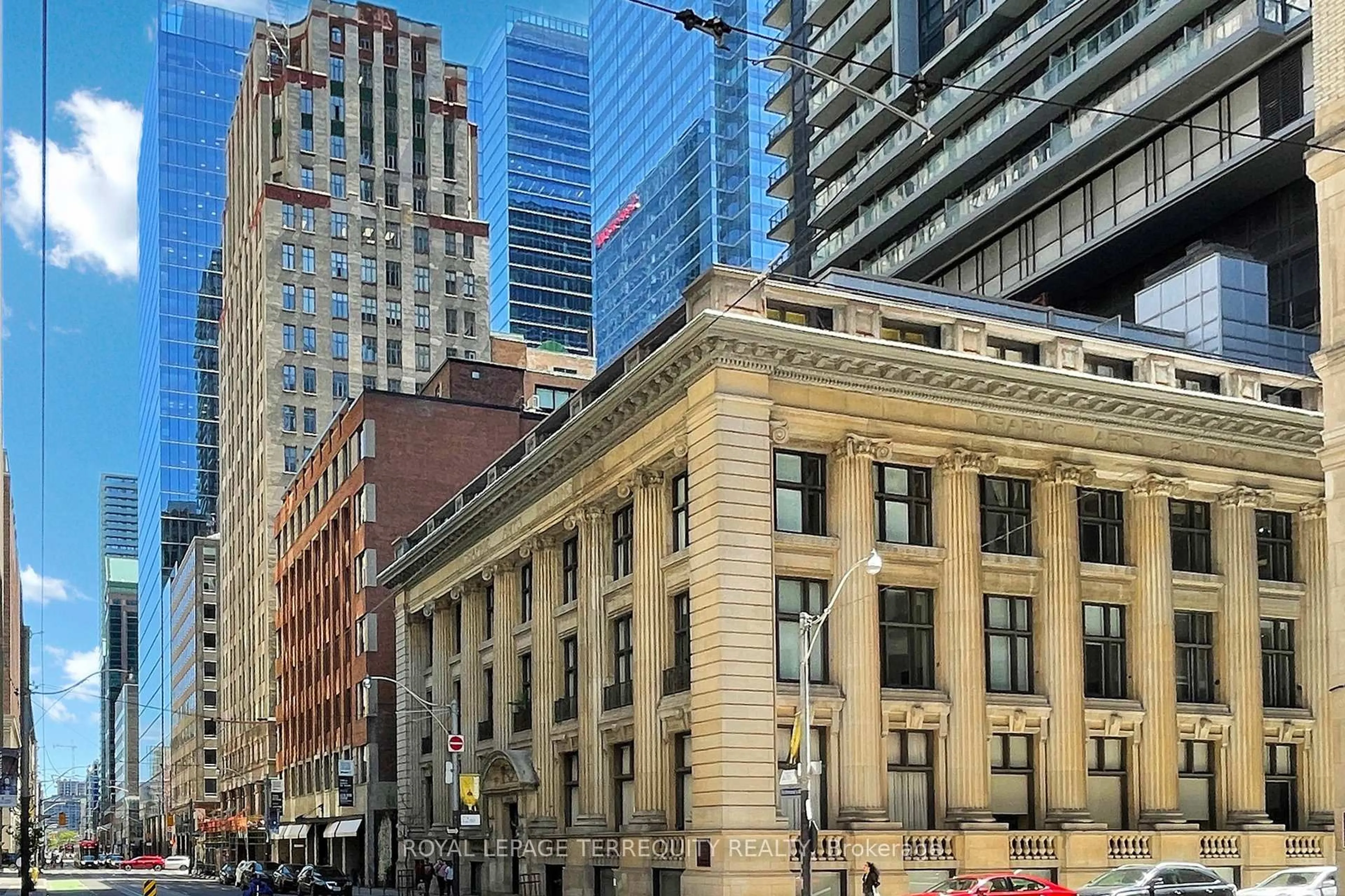 Unknown for 73 Richmond St #201, Toronto Ontario M5H 4E8