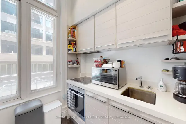 Additional property image - 73 Richmond St Unit 201
