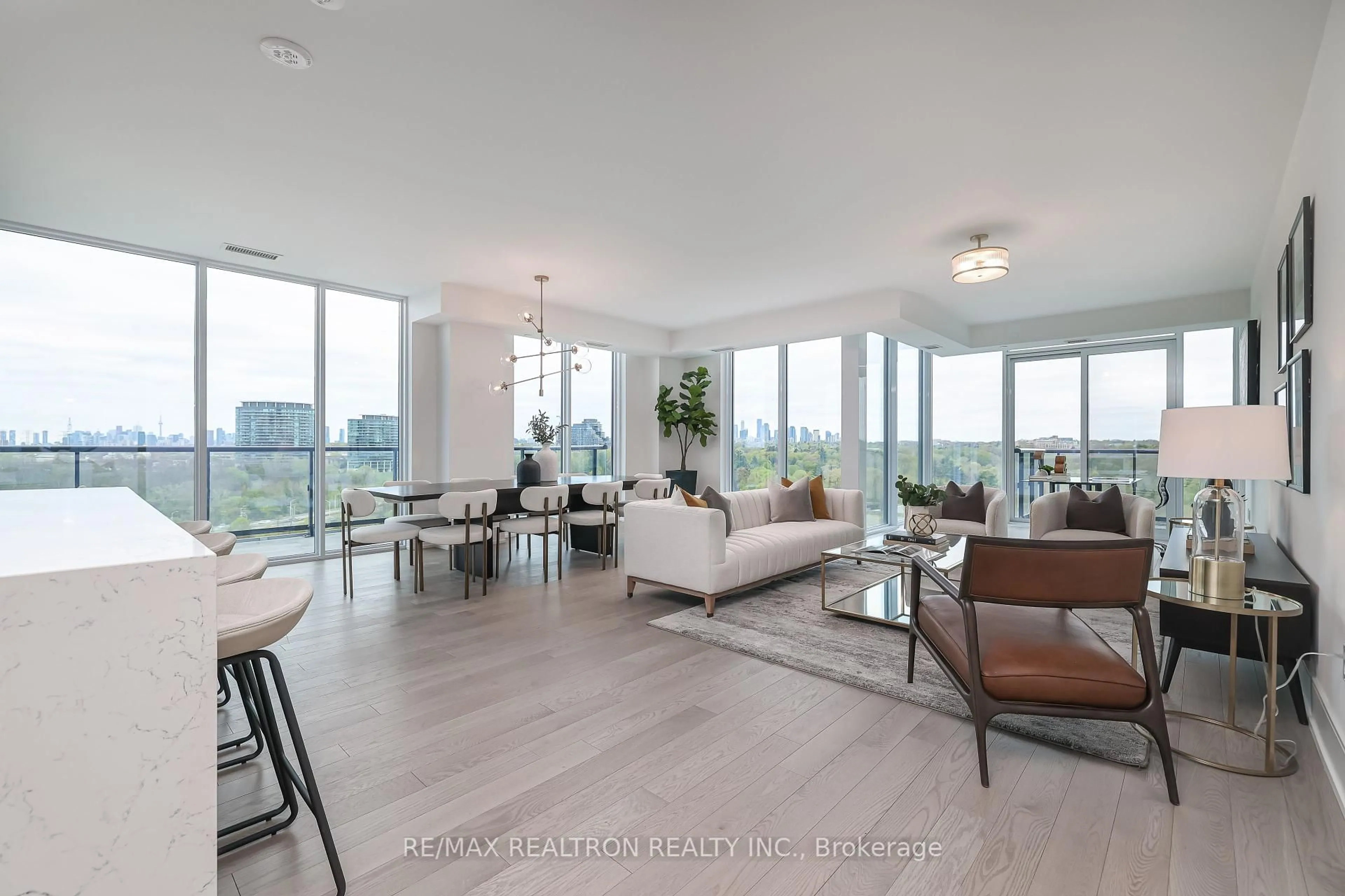 Living room with furniture, unknown for 10 Inn On The Park Dr #710, Toronto Ontario M3C 0P9