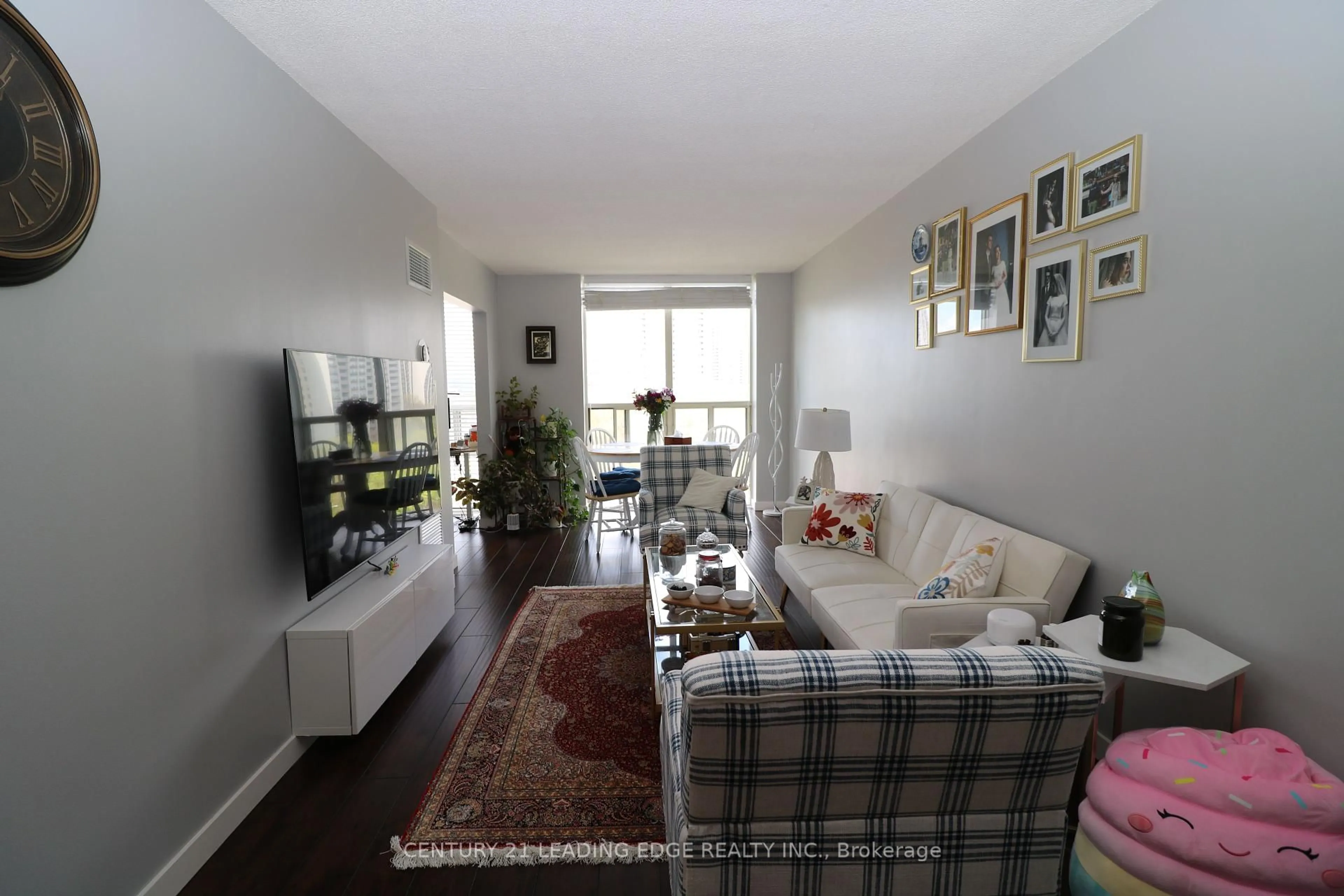 Living room with furniture, unknown for 195 WYNFORD Dr #1508, Toronto Ontario M3C 3P3