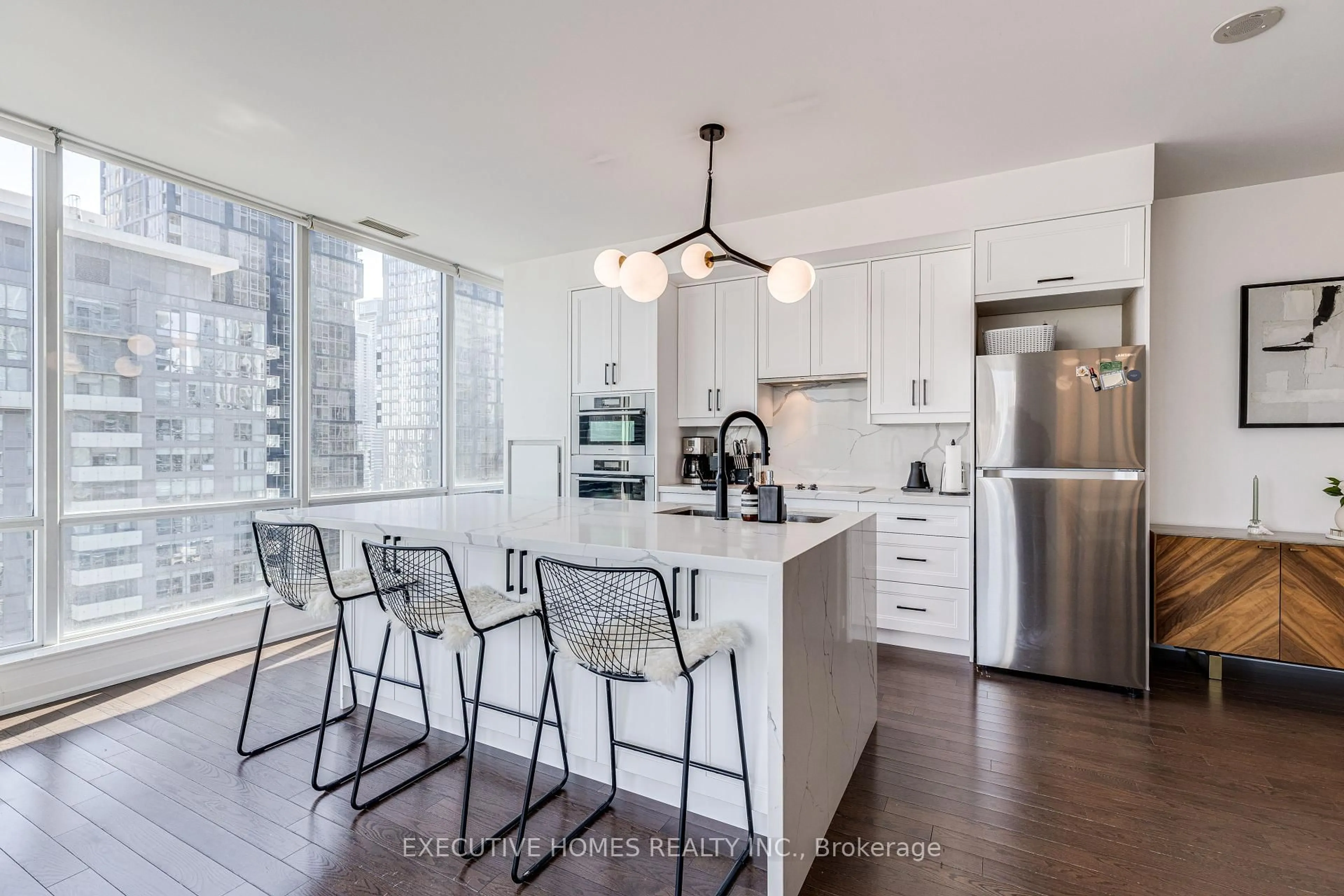 Open concept kitchen, unknown for 80 John St #2912, Toronto Ontario M5V 3X4
