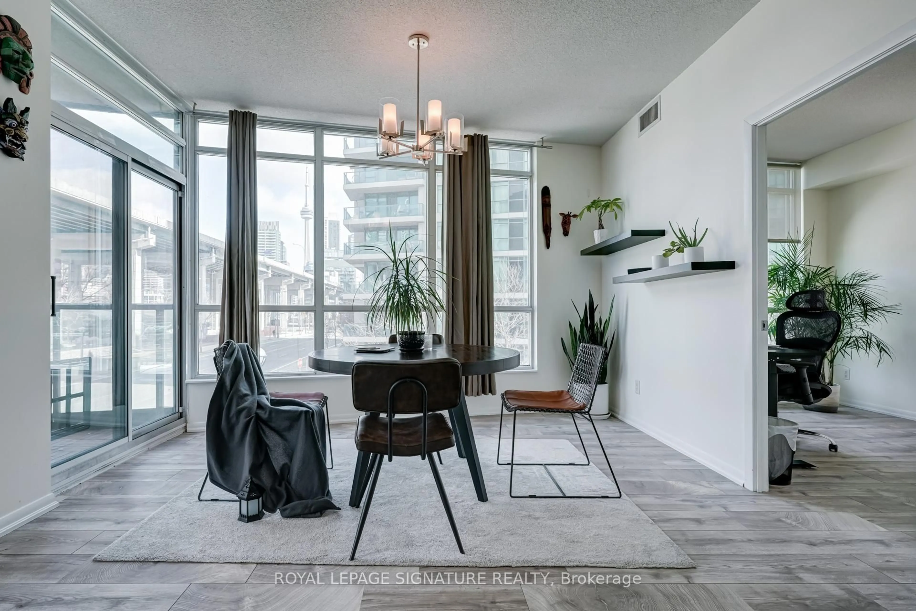 Unknown for 231 Fort York Blvd #230, Toronto Ontario M5V 2B1