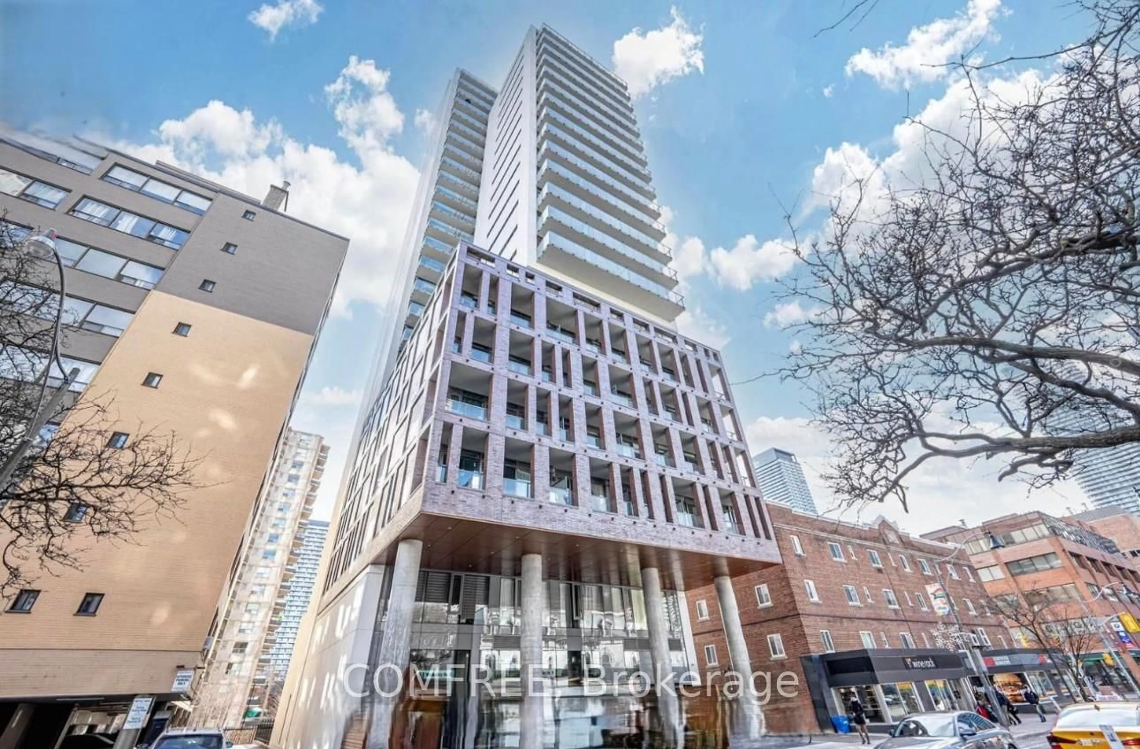 A pic from outside/outdoor area/front of a property/back of a property/a pic from drone, building for 81 Wellesley St #2305, Toronto Ontario M4Y 0C5