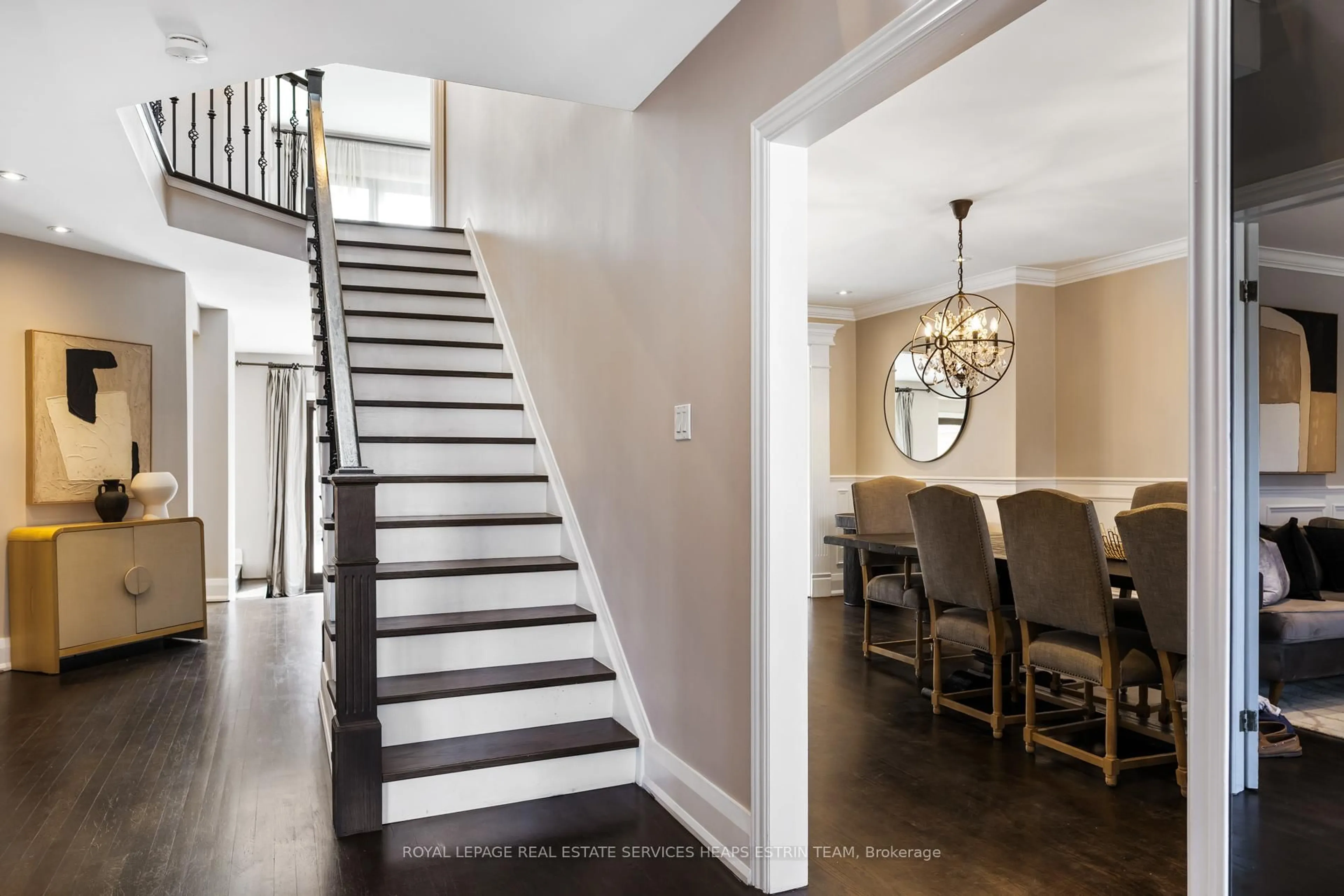 Stairs for 27 Wilberton Rd, Toronto Ontario M4V 1Z2