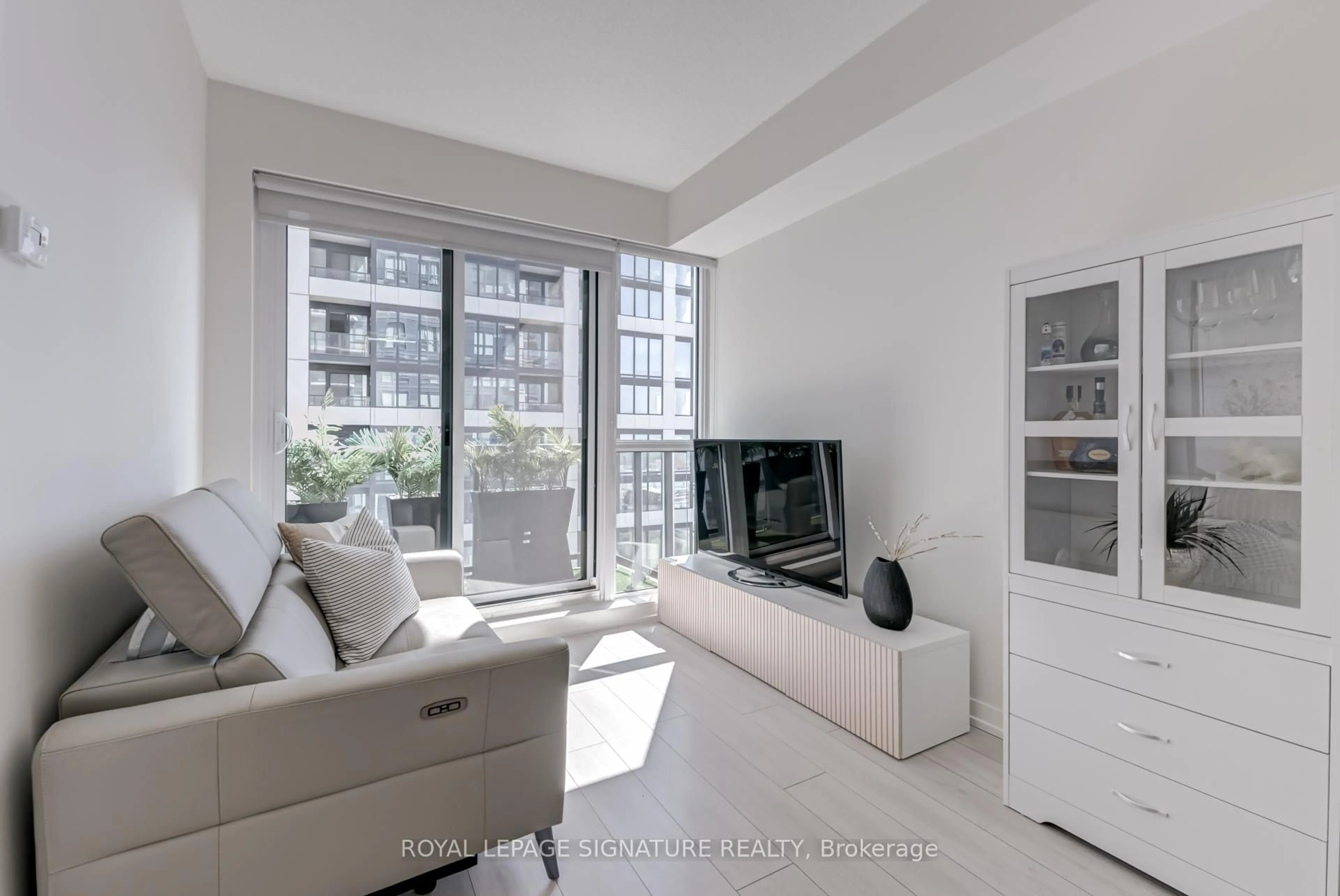 Living room with furniture, unknown for 49 East Liberty St #1501, Toronto Ontario M6K 0B2