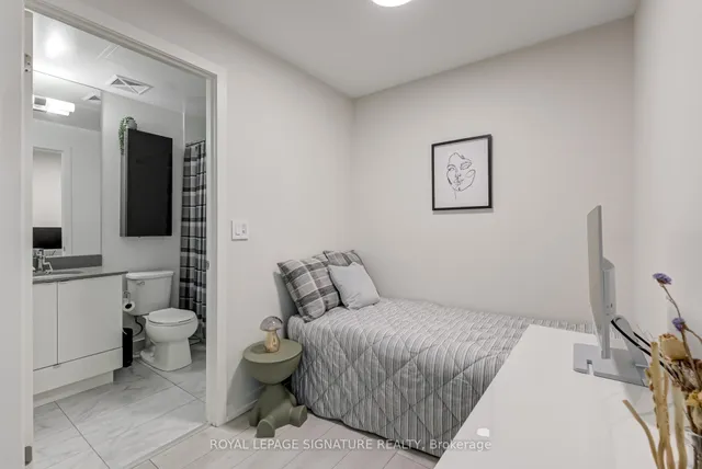 Additional property image - 49 East Liberty St Unit 1501