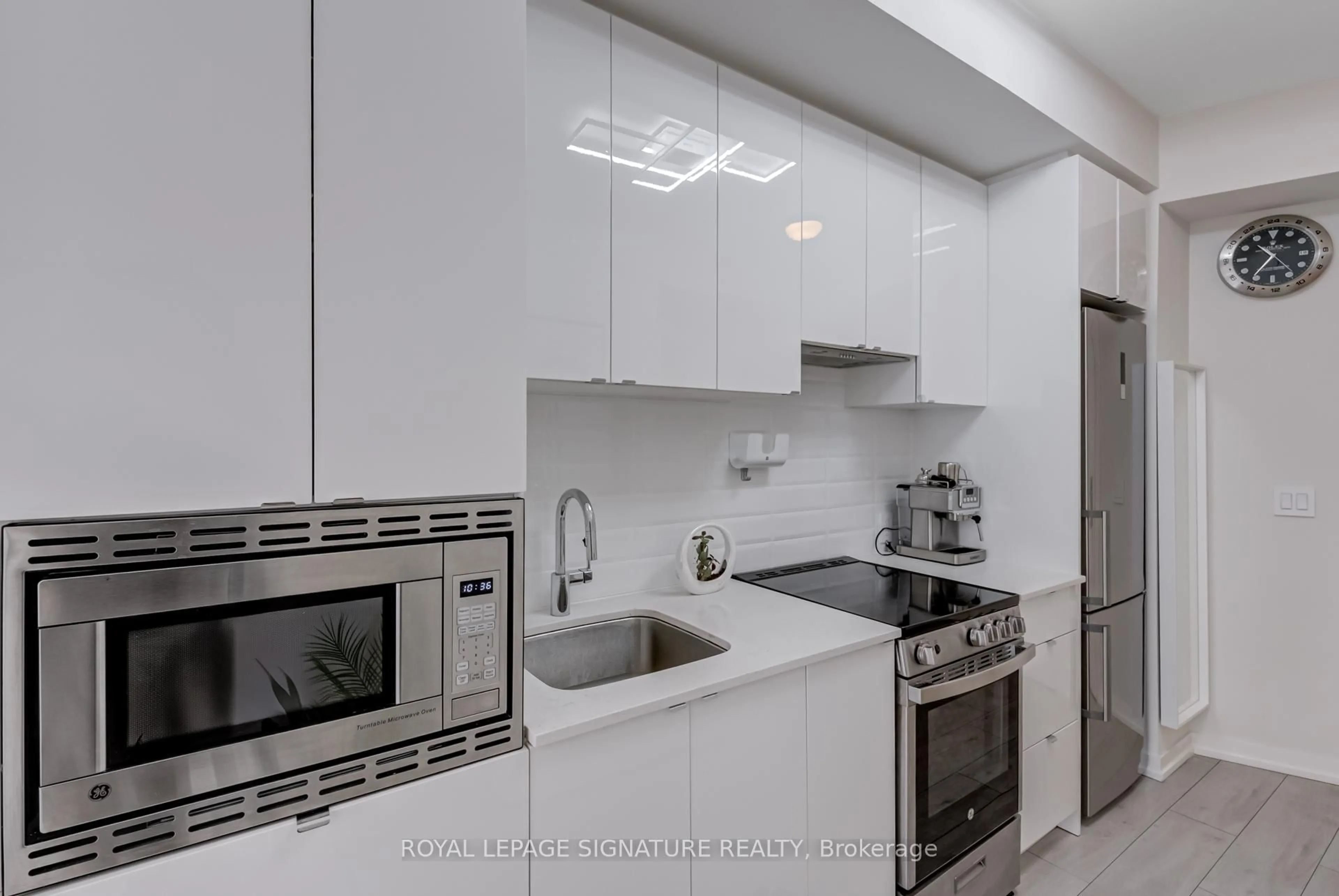 Unknown for 49 East Liberty St #1501, Toronto Ontario M6K 0B2