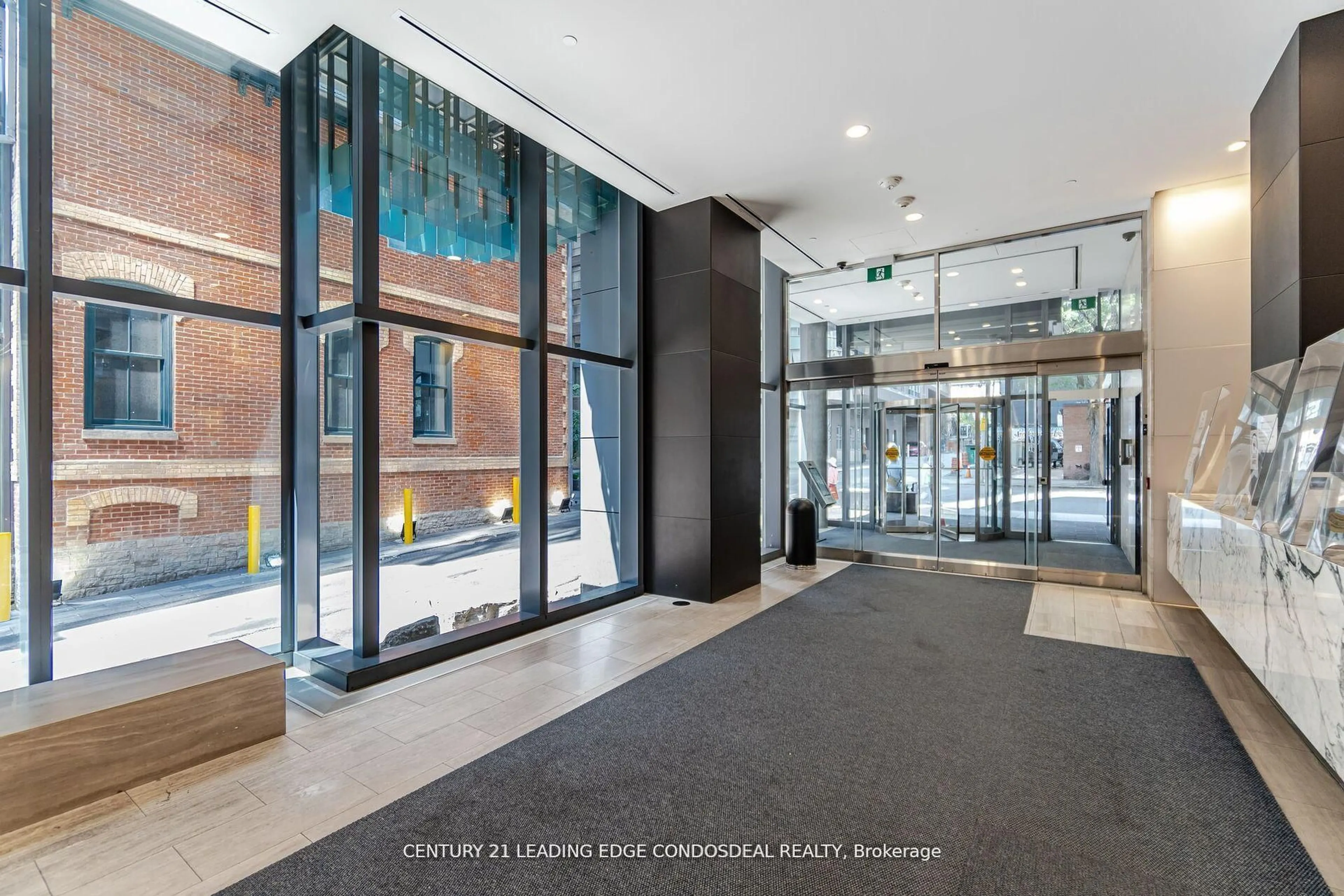 Indoor foyer for 7 Grenville St #2707, Toronto Ontario M4Y 0E9