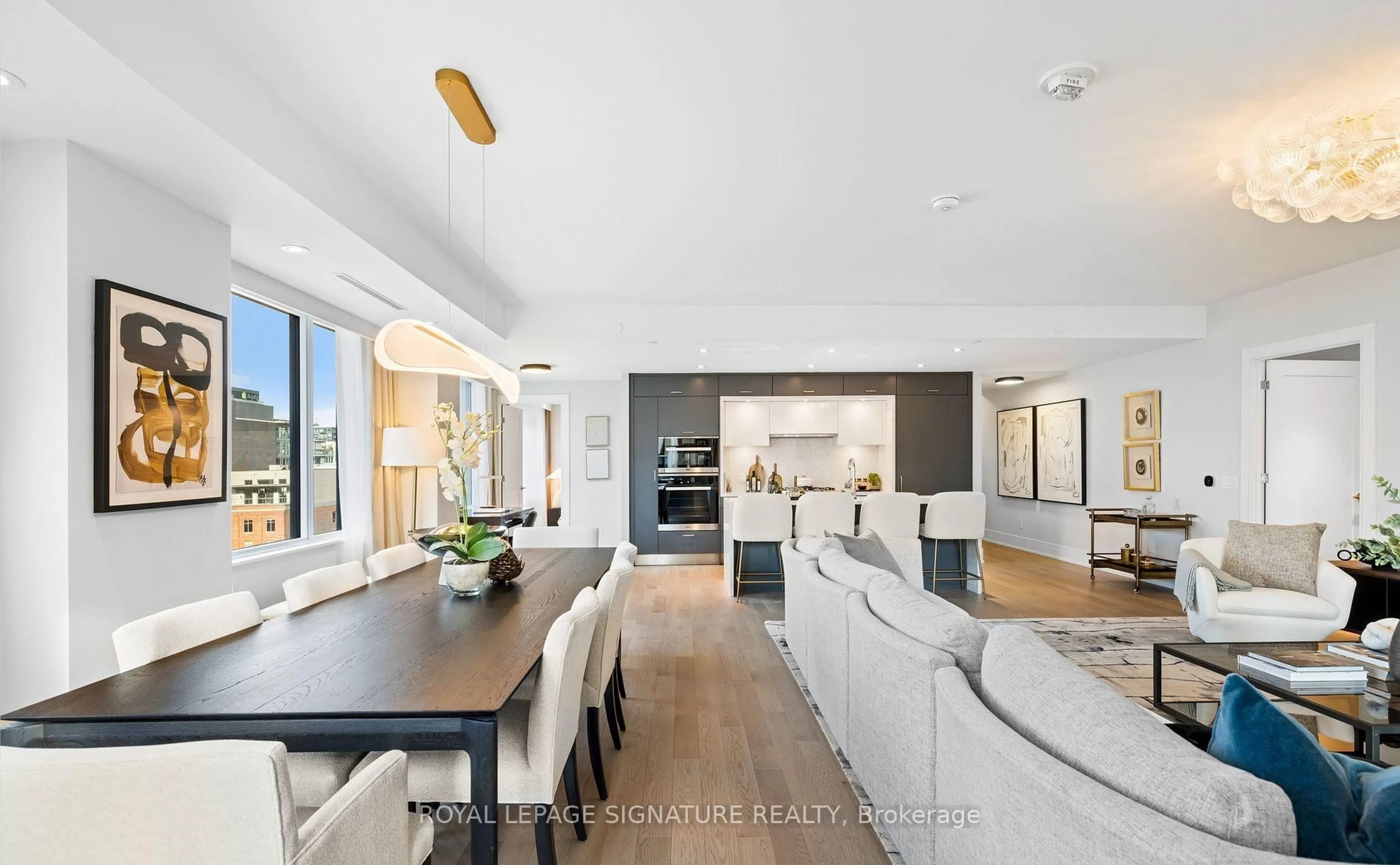 Open concept kitchen, unknown for 455 Wellington St #608, Toronto Ontario M5V 0V8