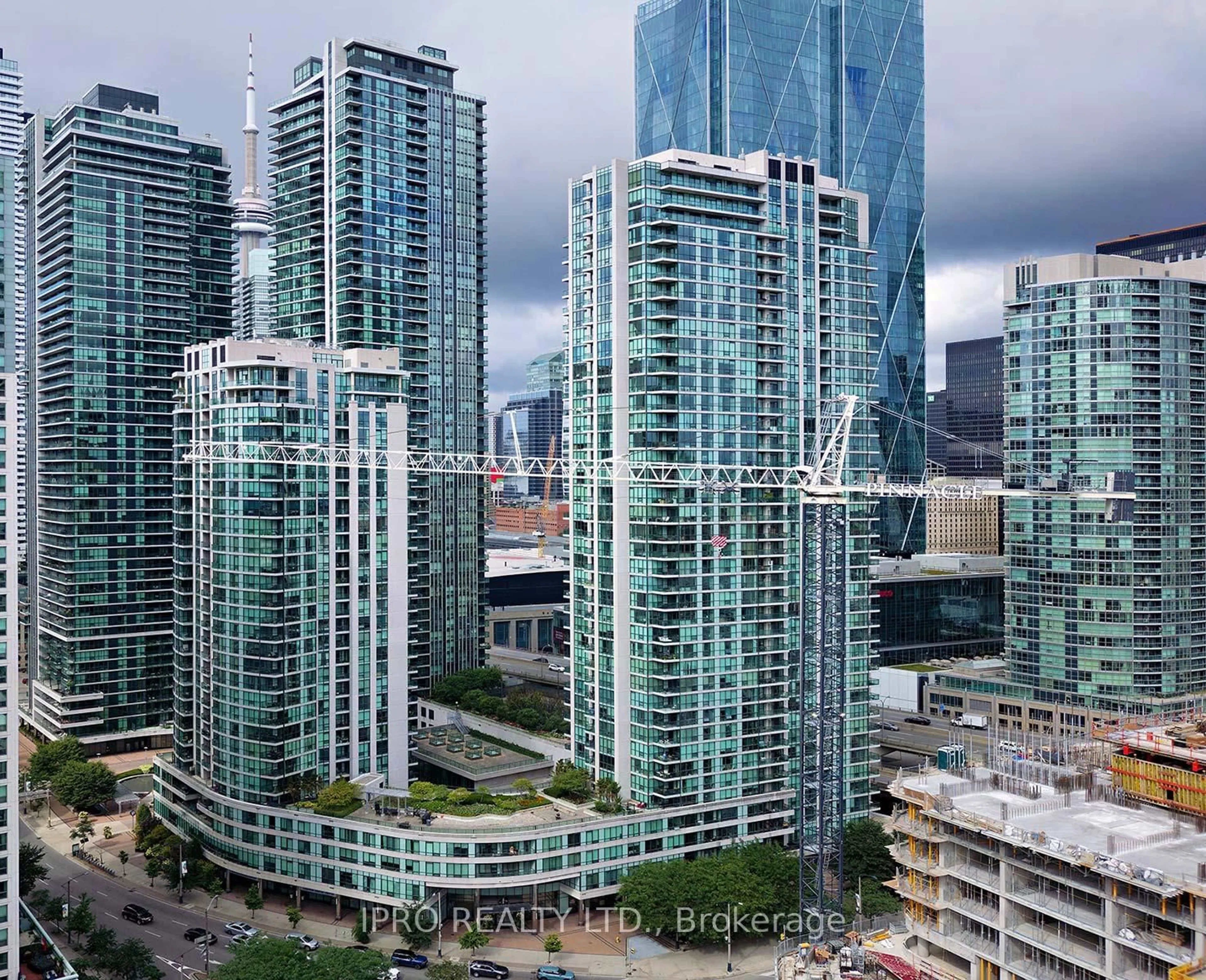 A pic from outside/outdoor area/front of a property/back of a property/a pic from drone, city buildings view from balcony for 16 Yonge St #2007, Toronto Ontario M5E 2A1